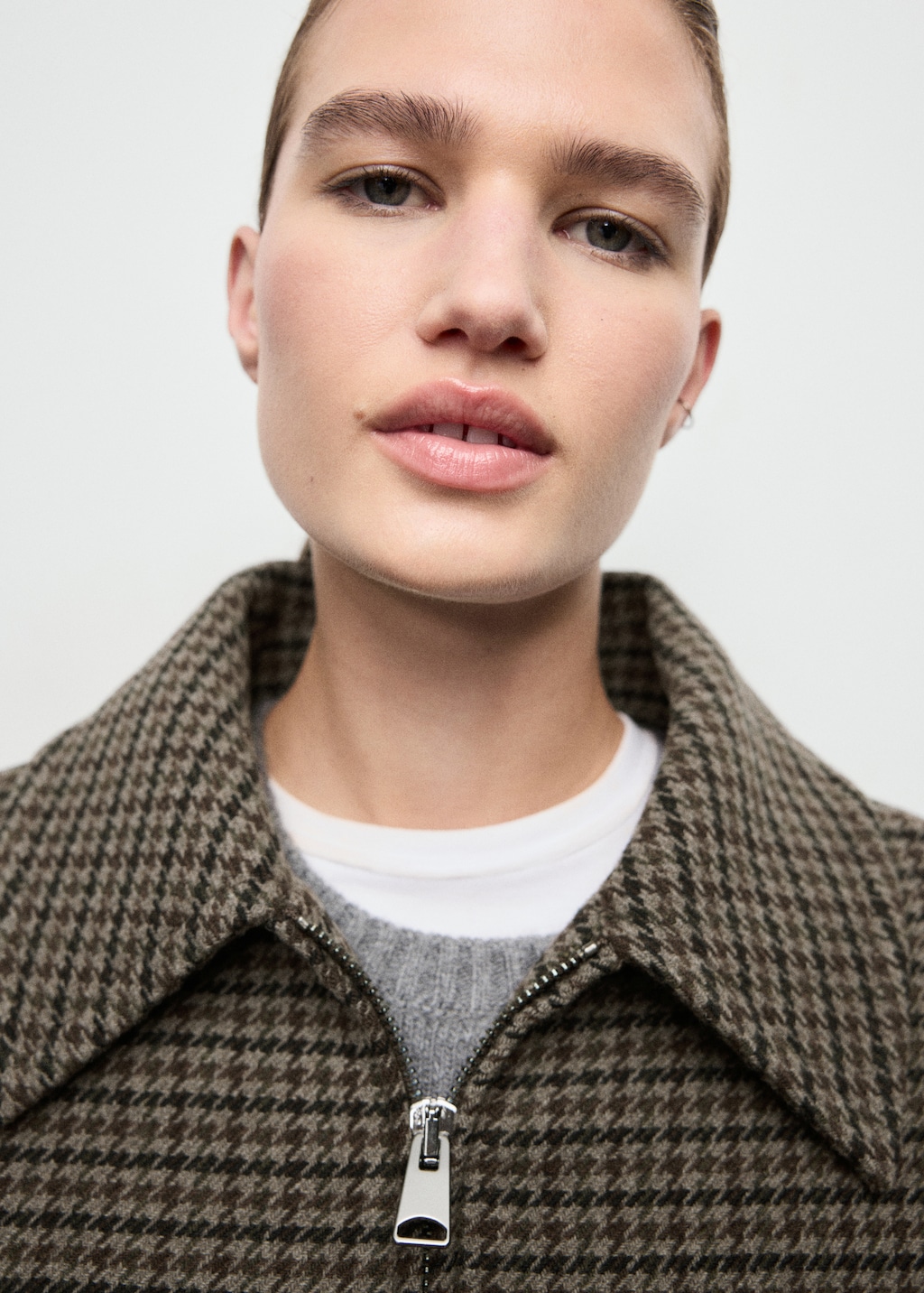 Houndstooth wool jacket