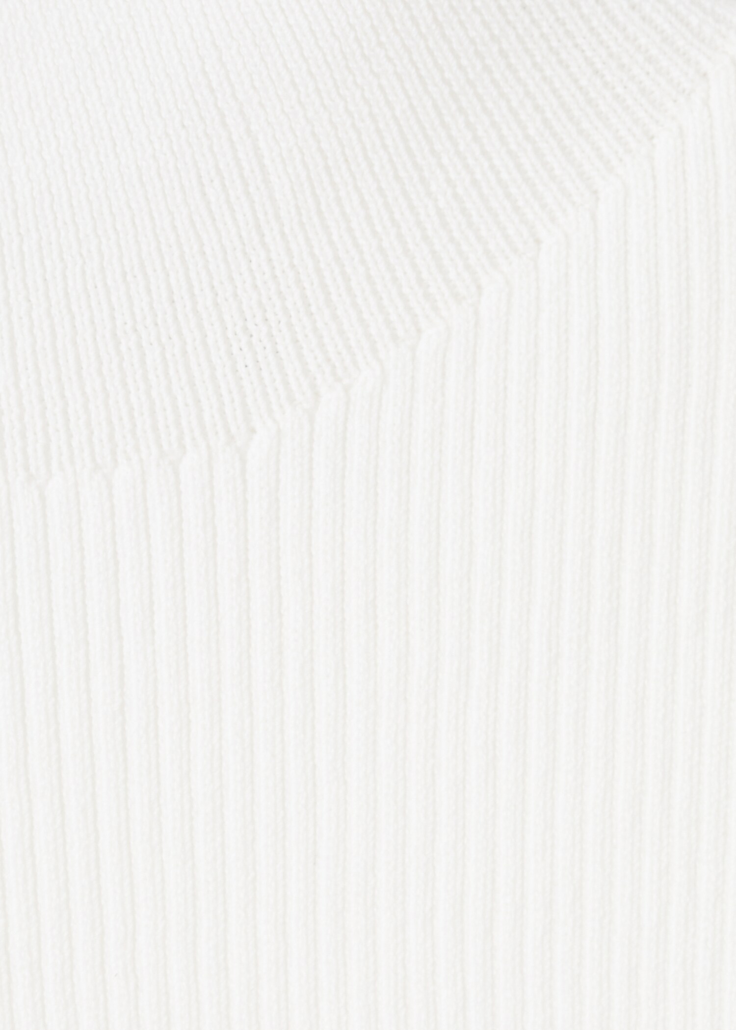 Combined top with ruffle - Details of the article 0