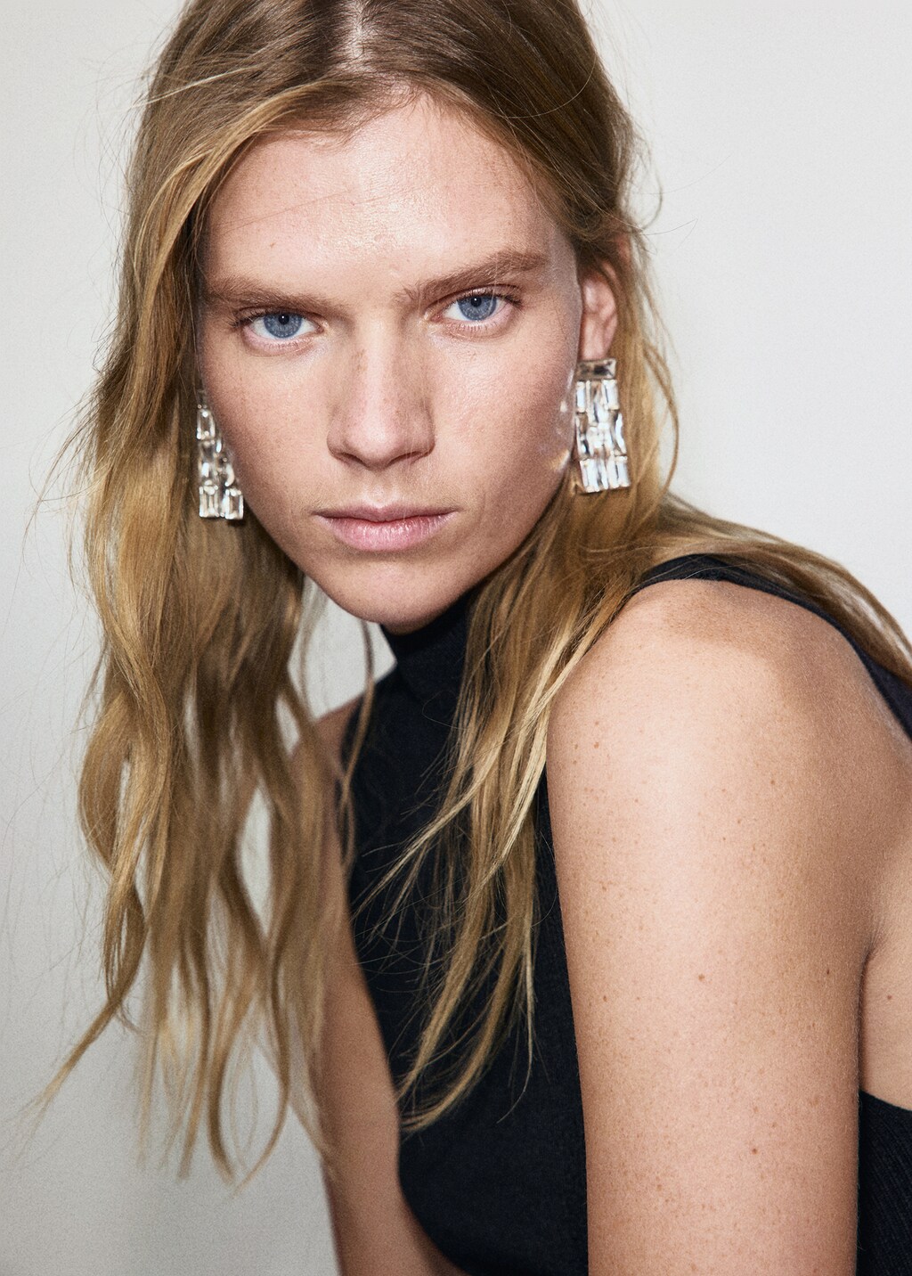 Combined top with ruffle