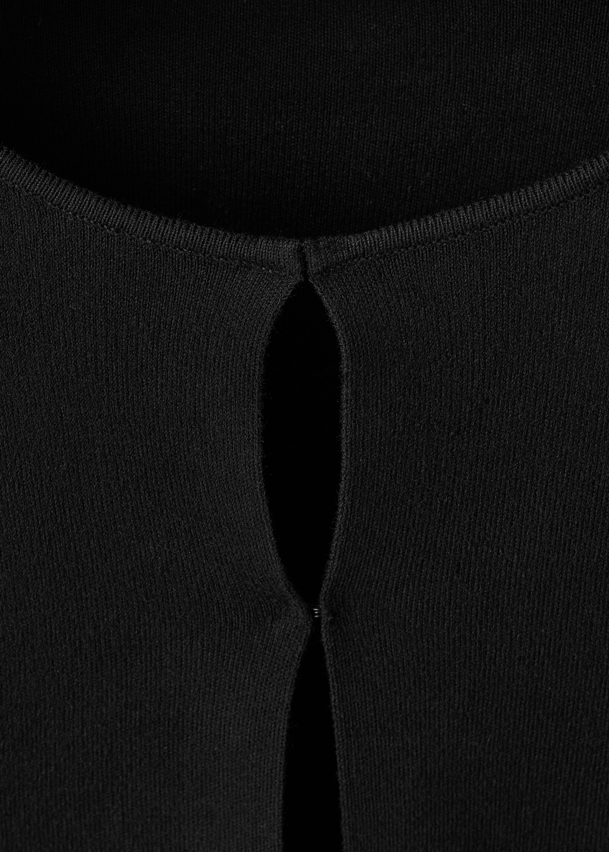 Cardigan with fur-effect cuffs - Details of the article 8, Black. Ref: 17089105-00.