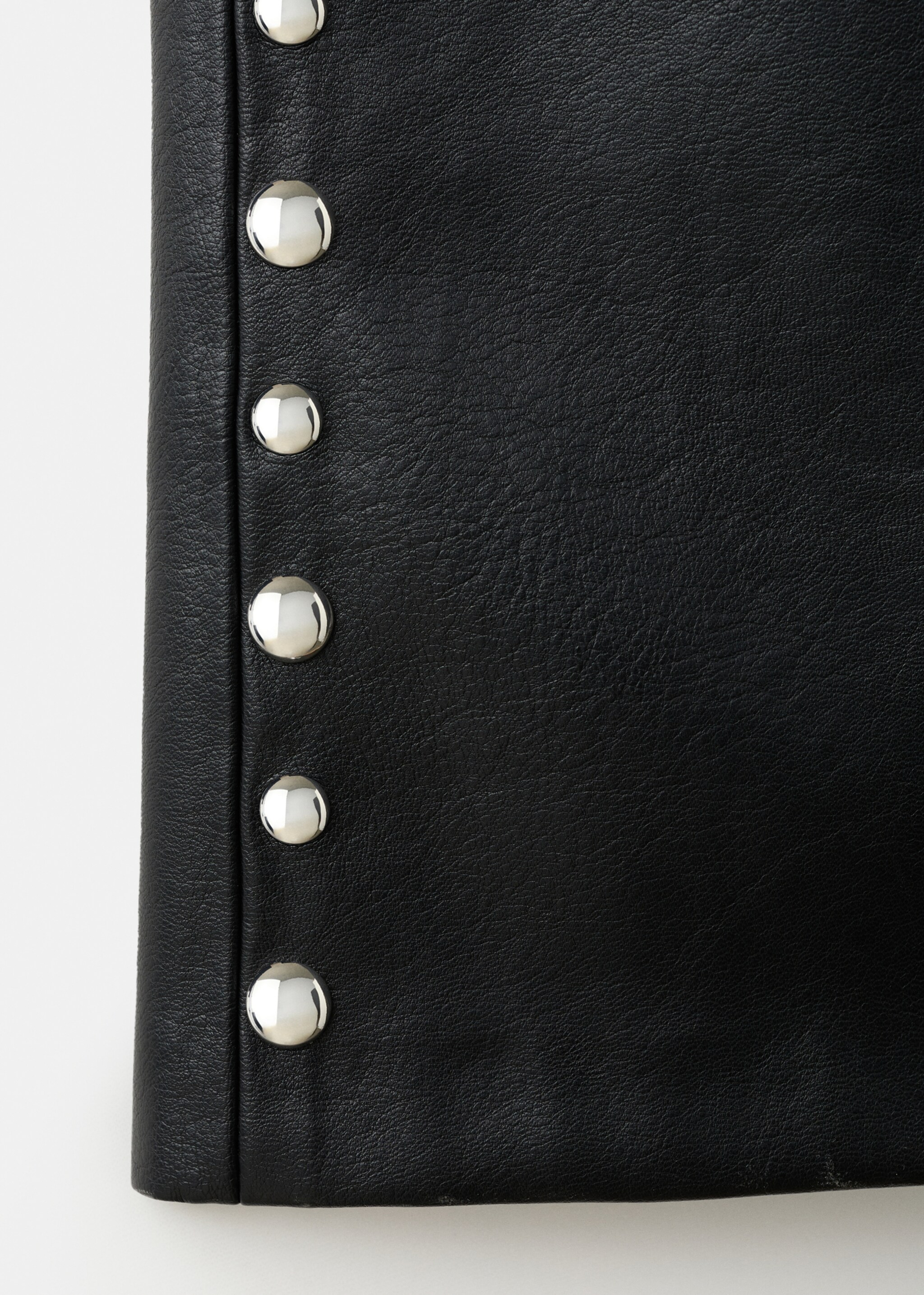Broek met lederlook en studs - Detail van het artikel 0, Zwart. Ref: 17089109-00.
