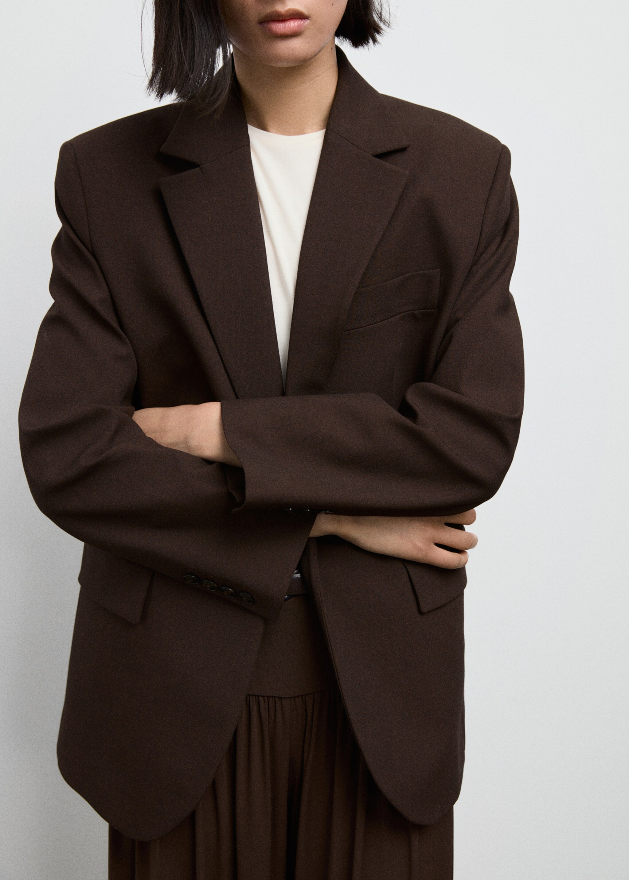 Straight-fit suit jacket - Details of the article 6, Chocolate. Ref: 17089111-00.
