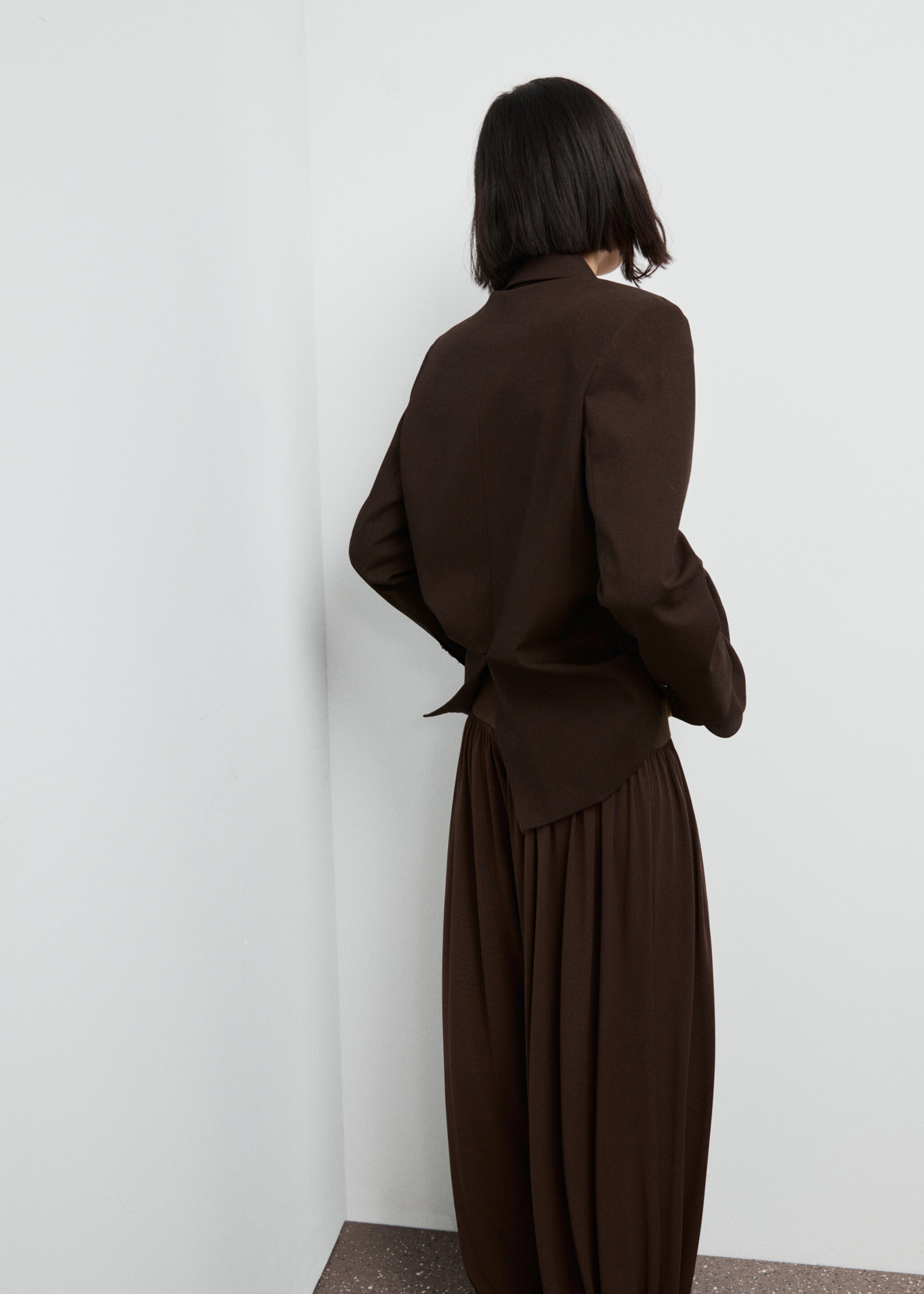 Straight-fit suit jacket - Reverse of the article, Chocolate. Ref: 17089111-00.