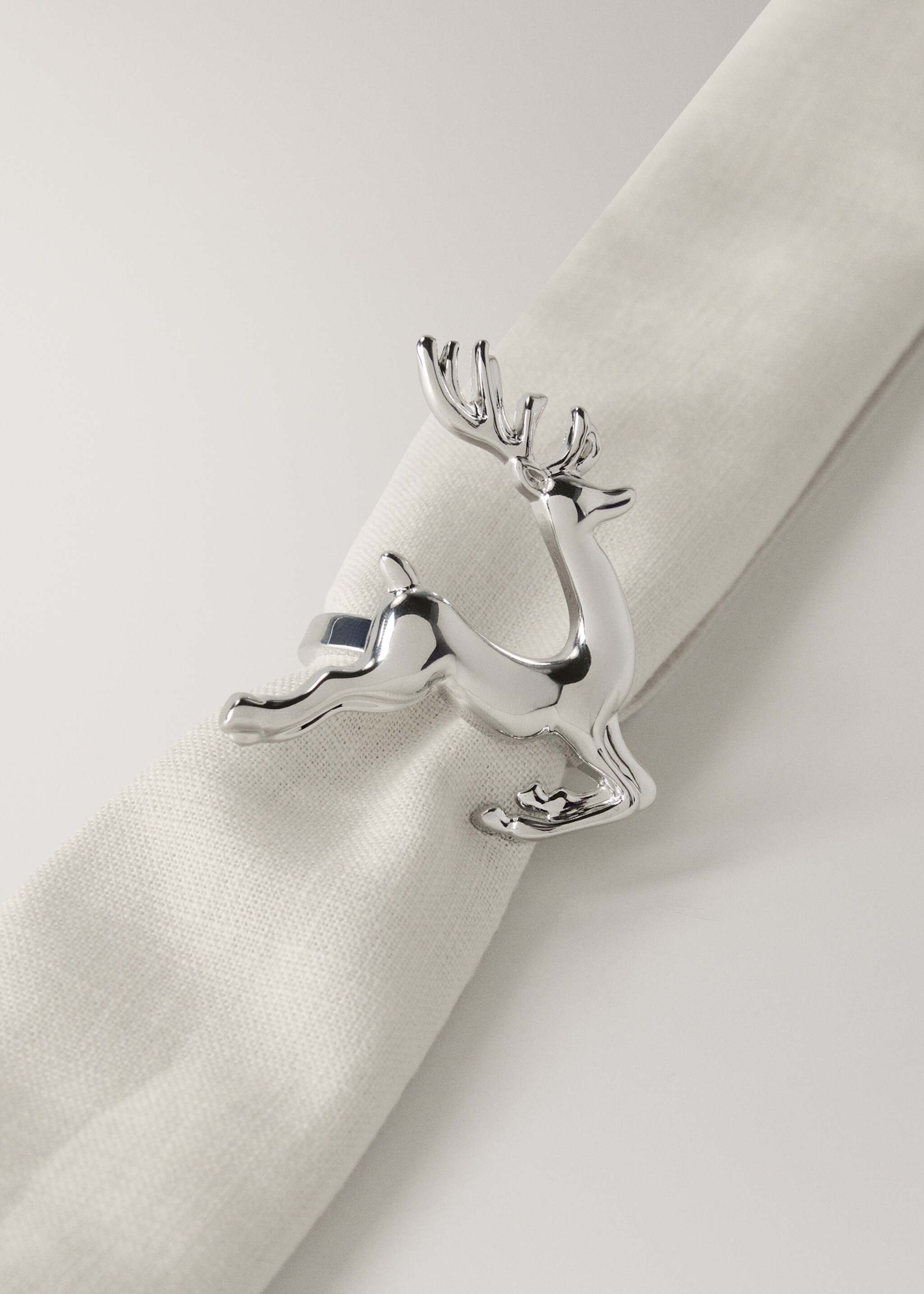 Stainless steel stag napkin holder - Details of the article 2, Silver. Ref: 17089205-00.