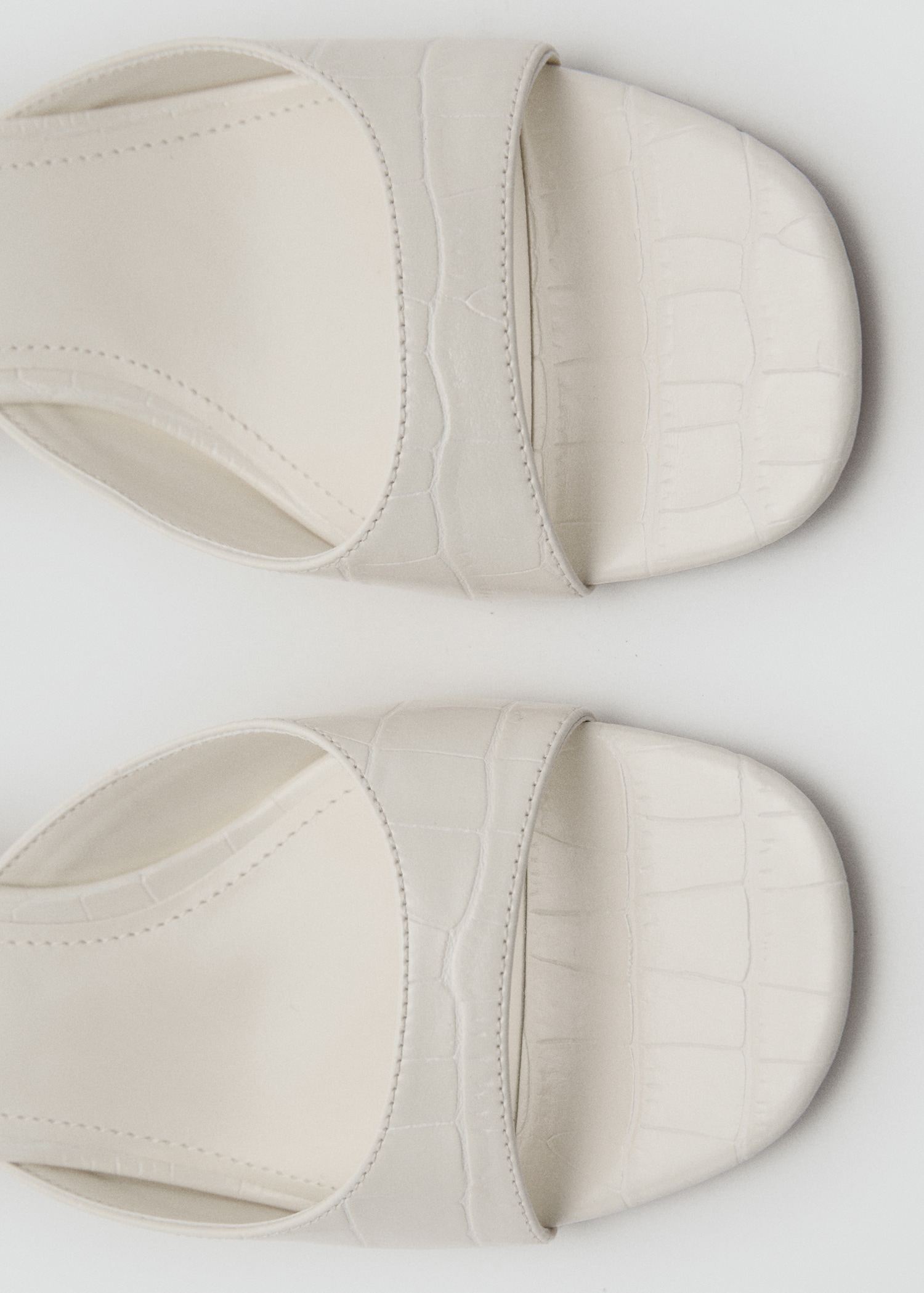 Kitten heel sandals - Women | MANGO USA