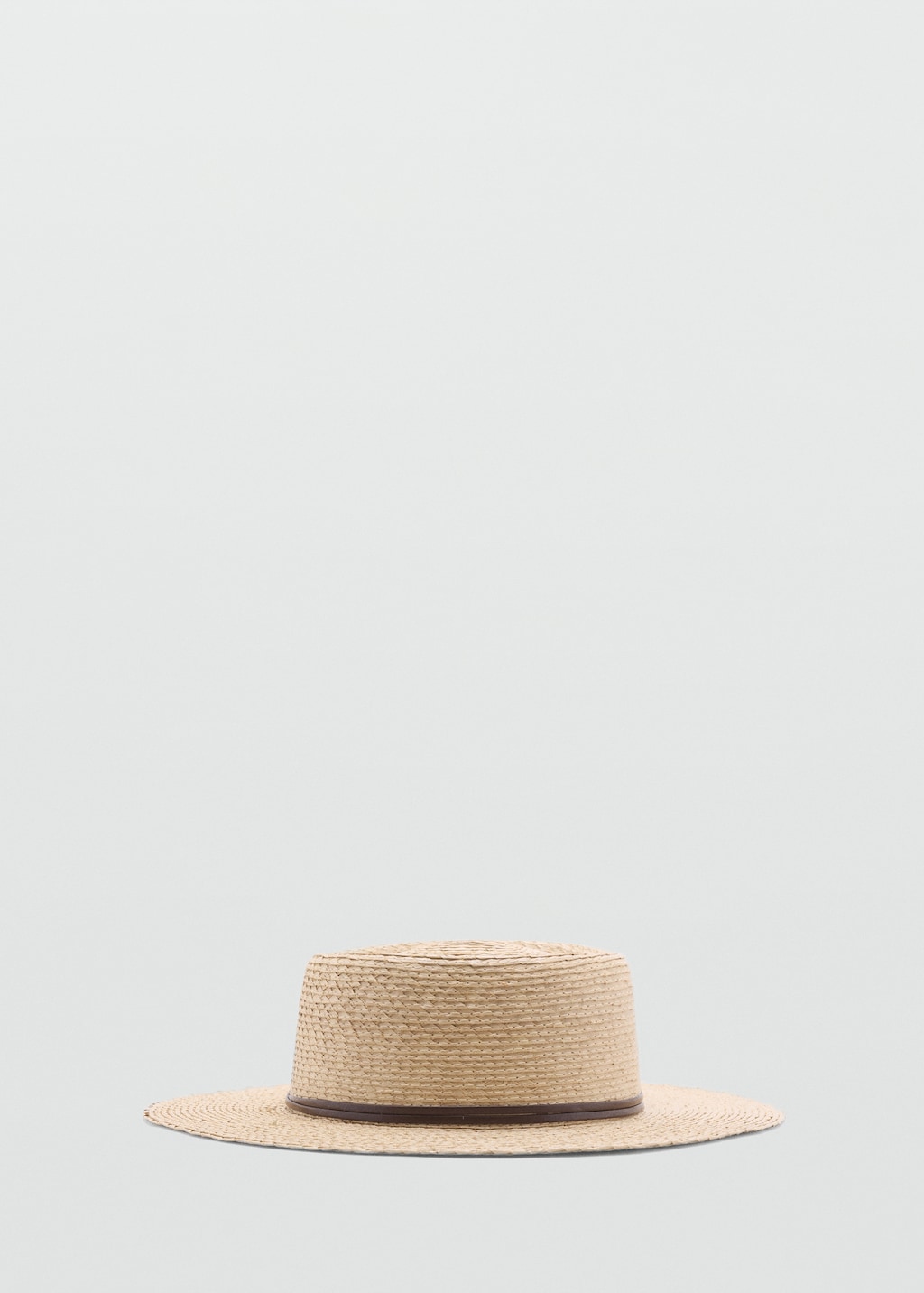 Natural fiber hat with contrasting ribbon