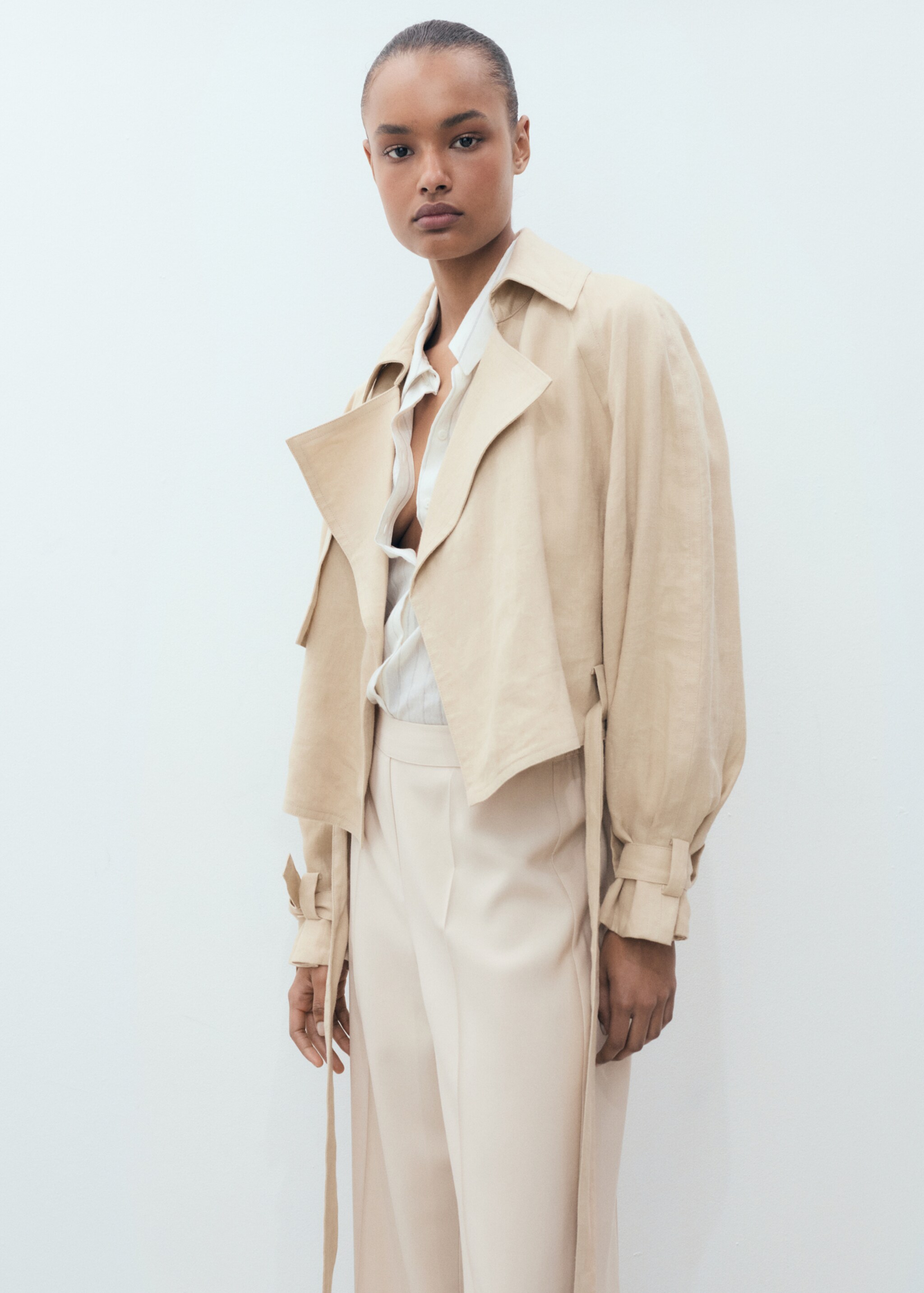 Flowy palazzo trousers - Details of the article 1, Beige. Ref: 17091129-00.