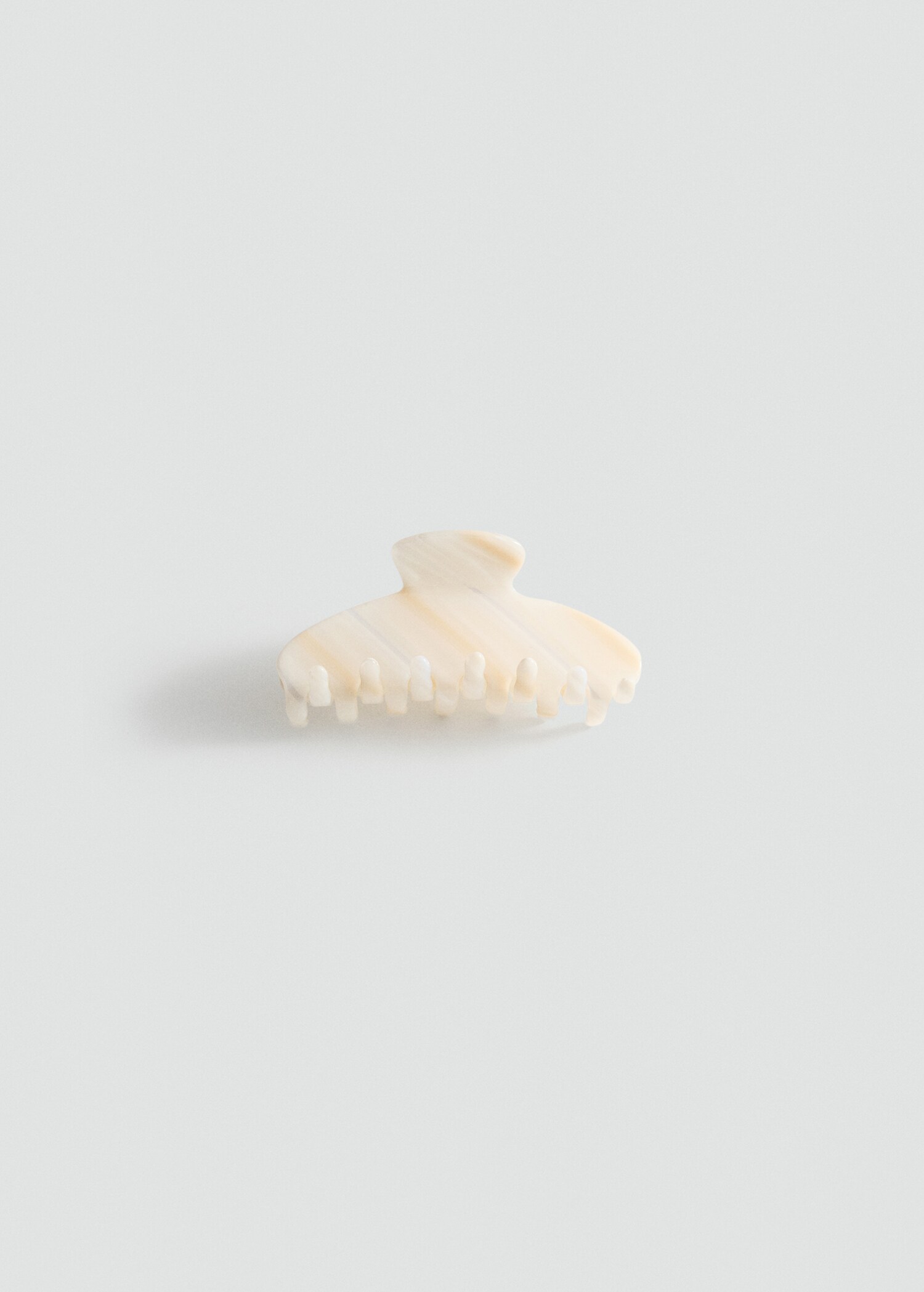 Two-tone striped hair clip - Article without model