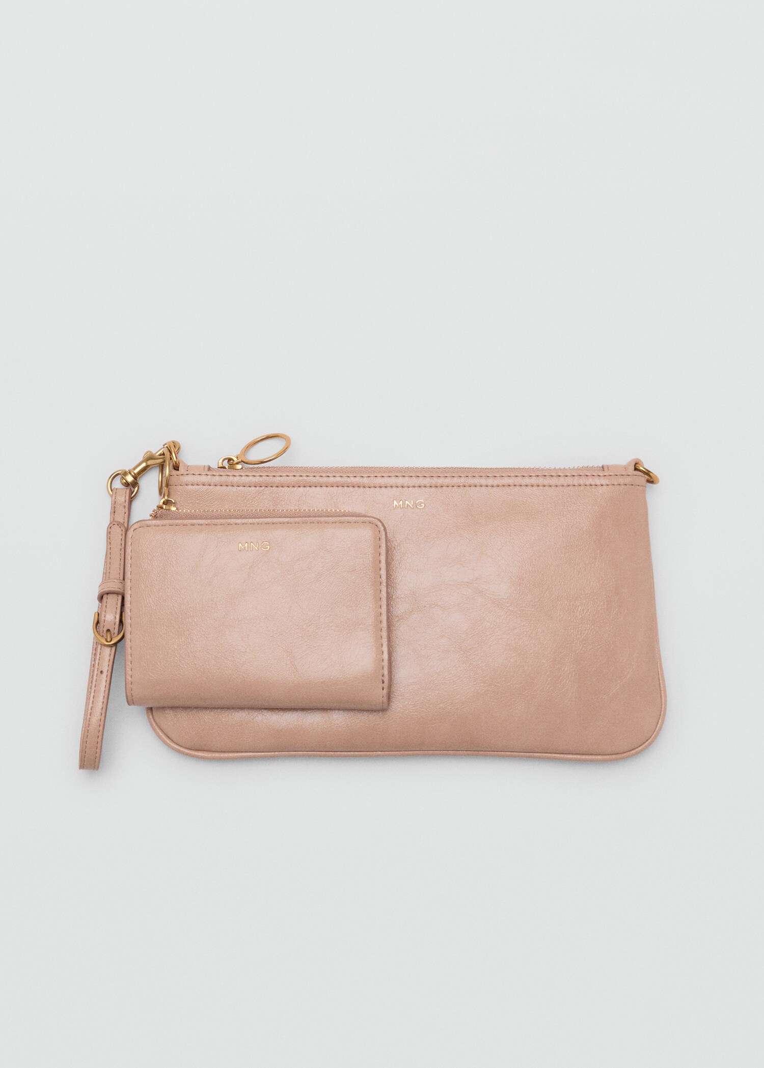 Tumbled leather-effect clutch - Details of the article 2