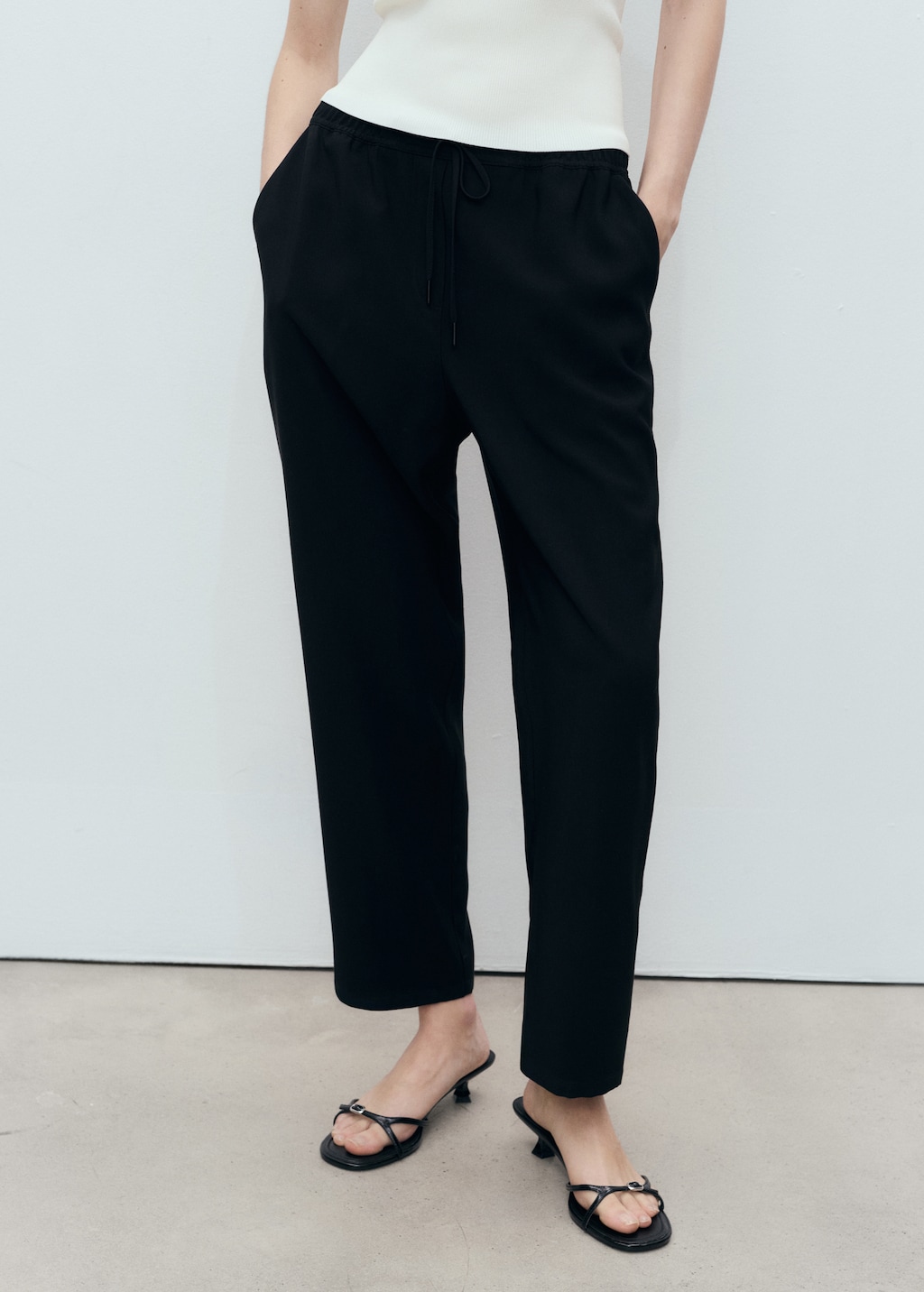 Drawstring flowy pants