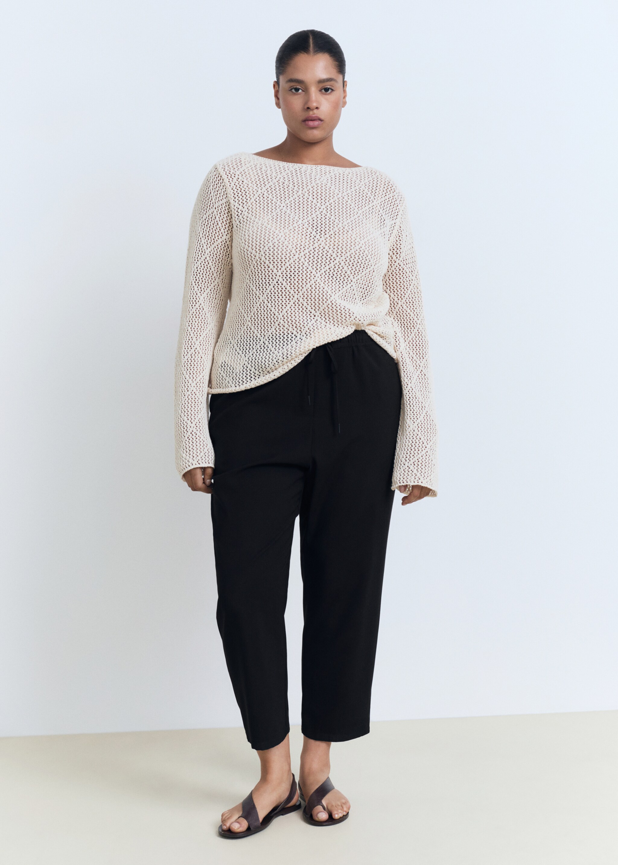 Drawstring flowy trousers - Details of the article 3