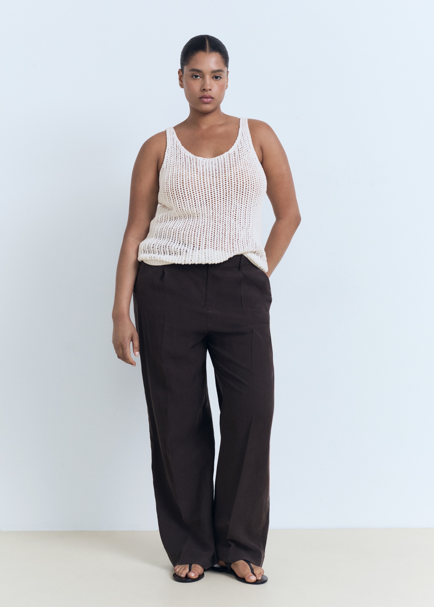 Crochet top with straps - Details of the article 3