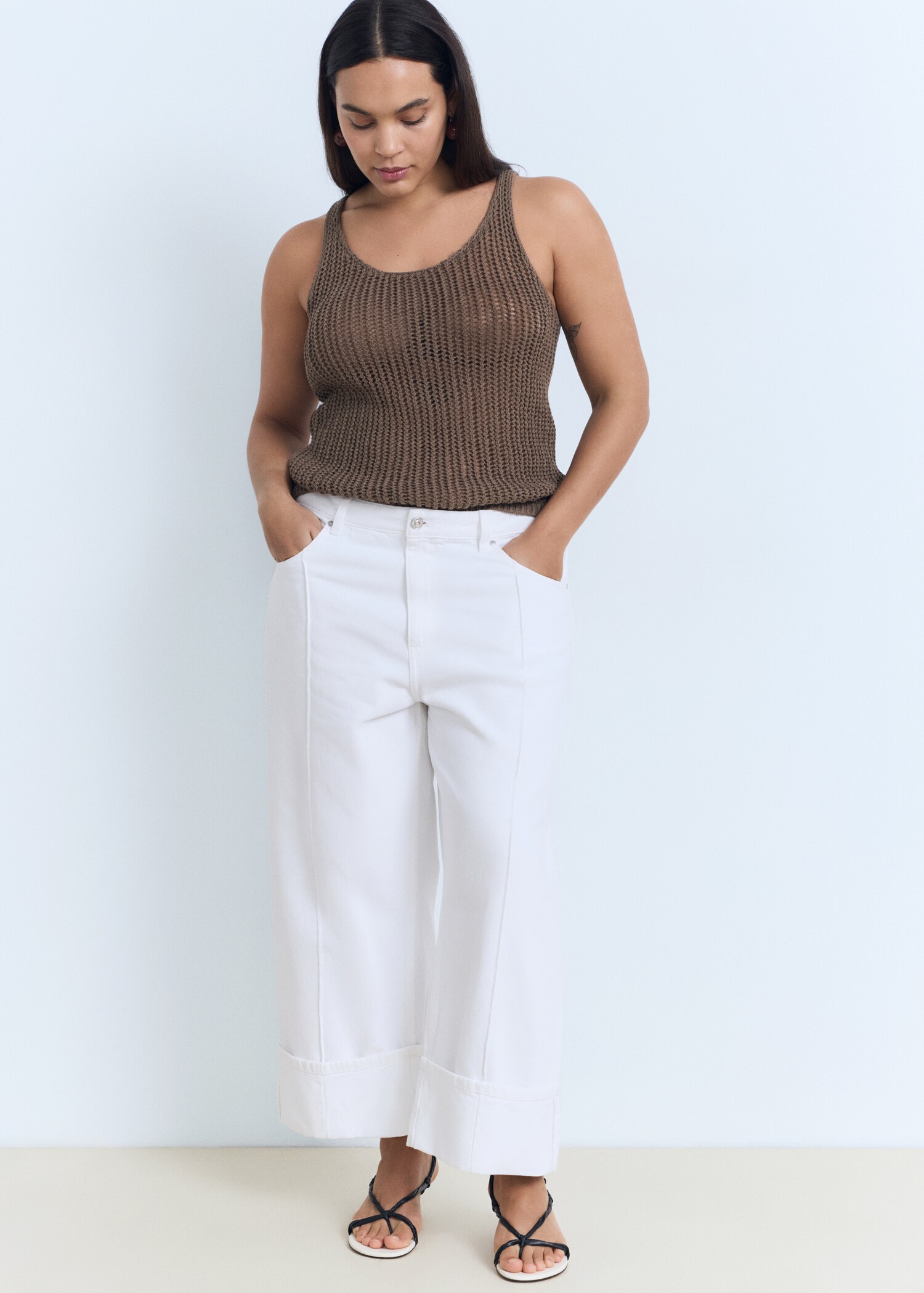 Crochet top with straps - Details of the article 3