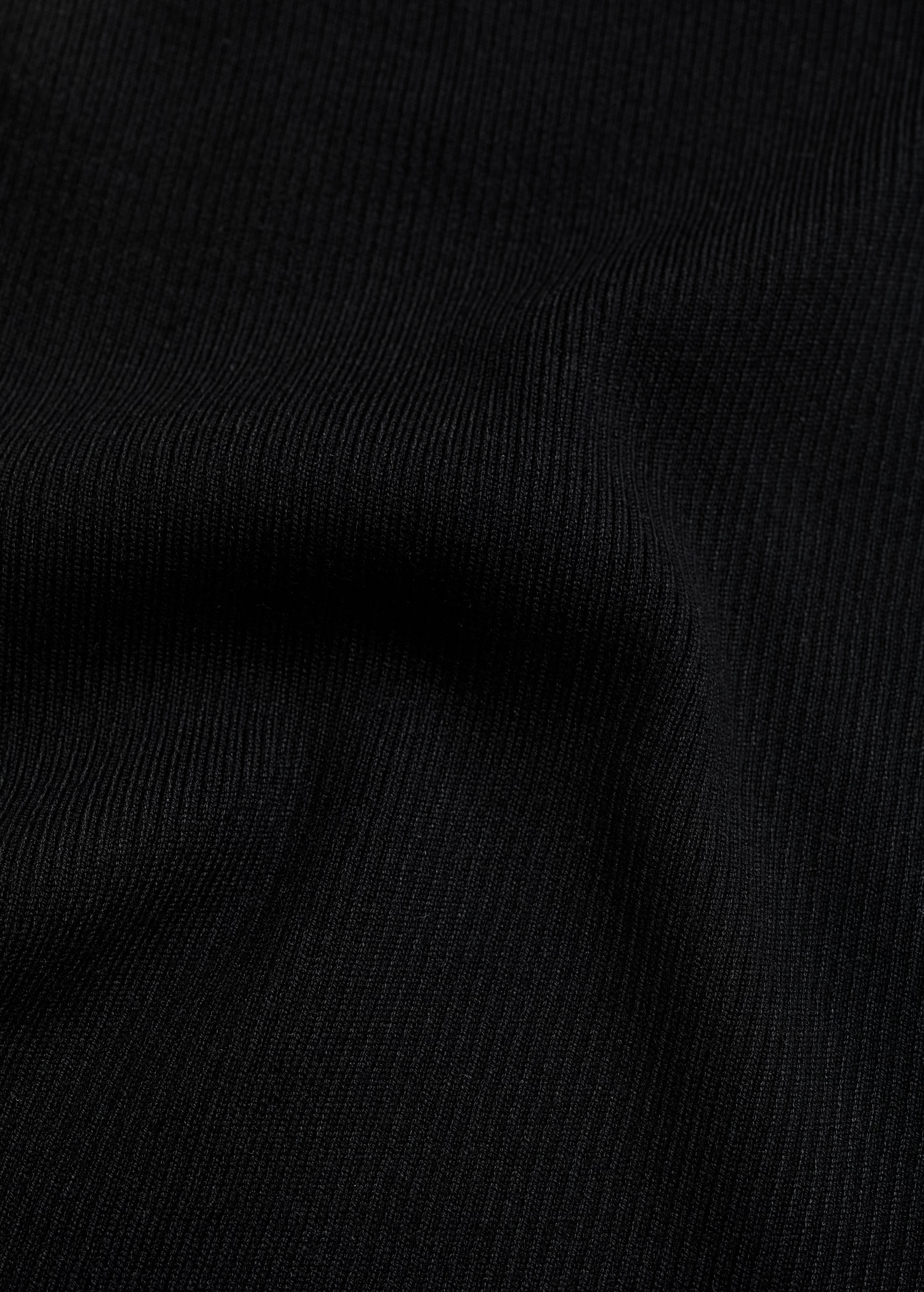 Knitted dress with contrasting details - Детальніше про товар 0
