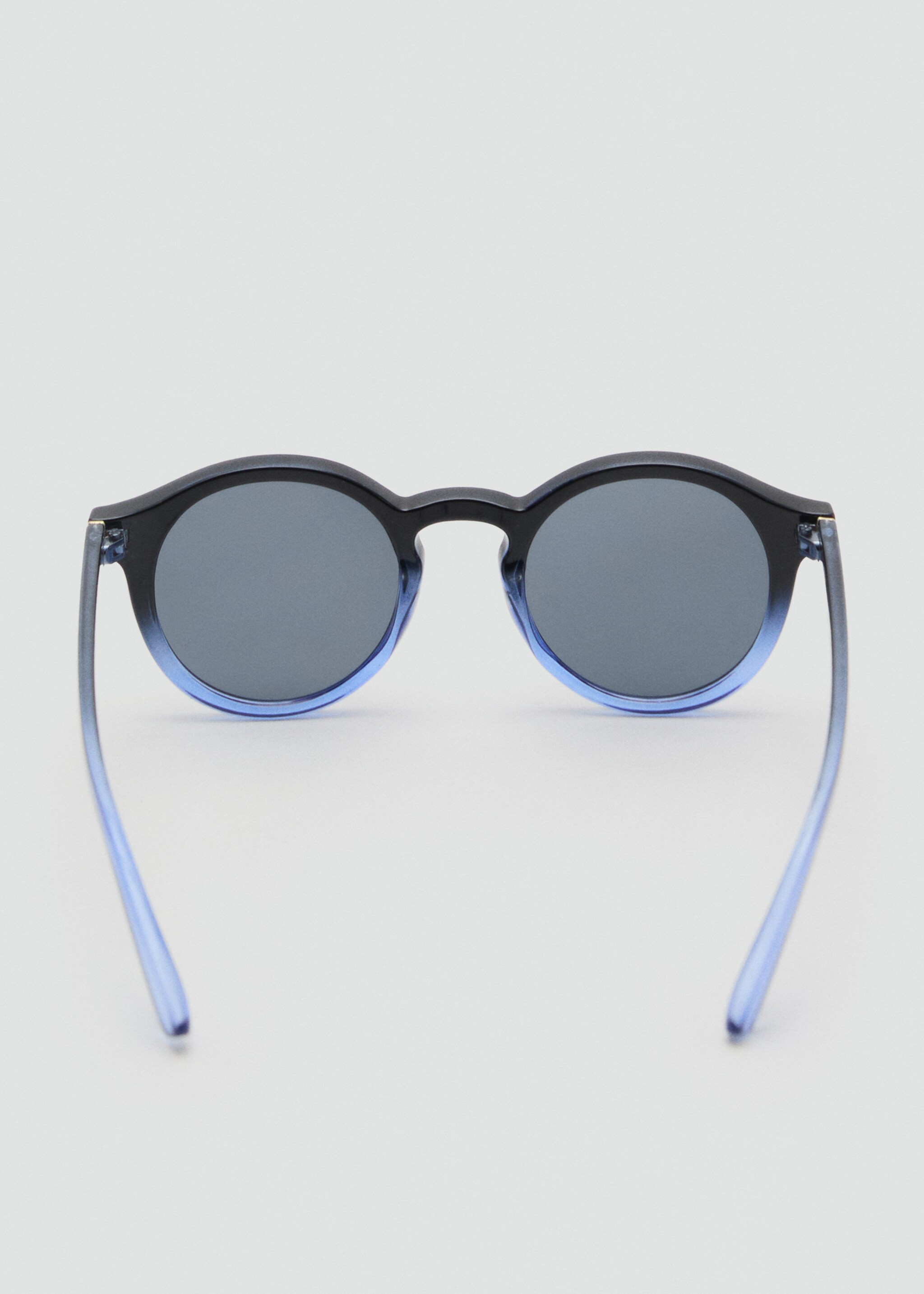 Semi-transparent frame sunglasses - Details of the article 1