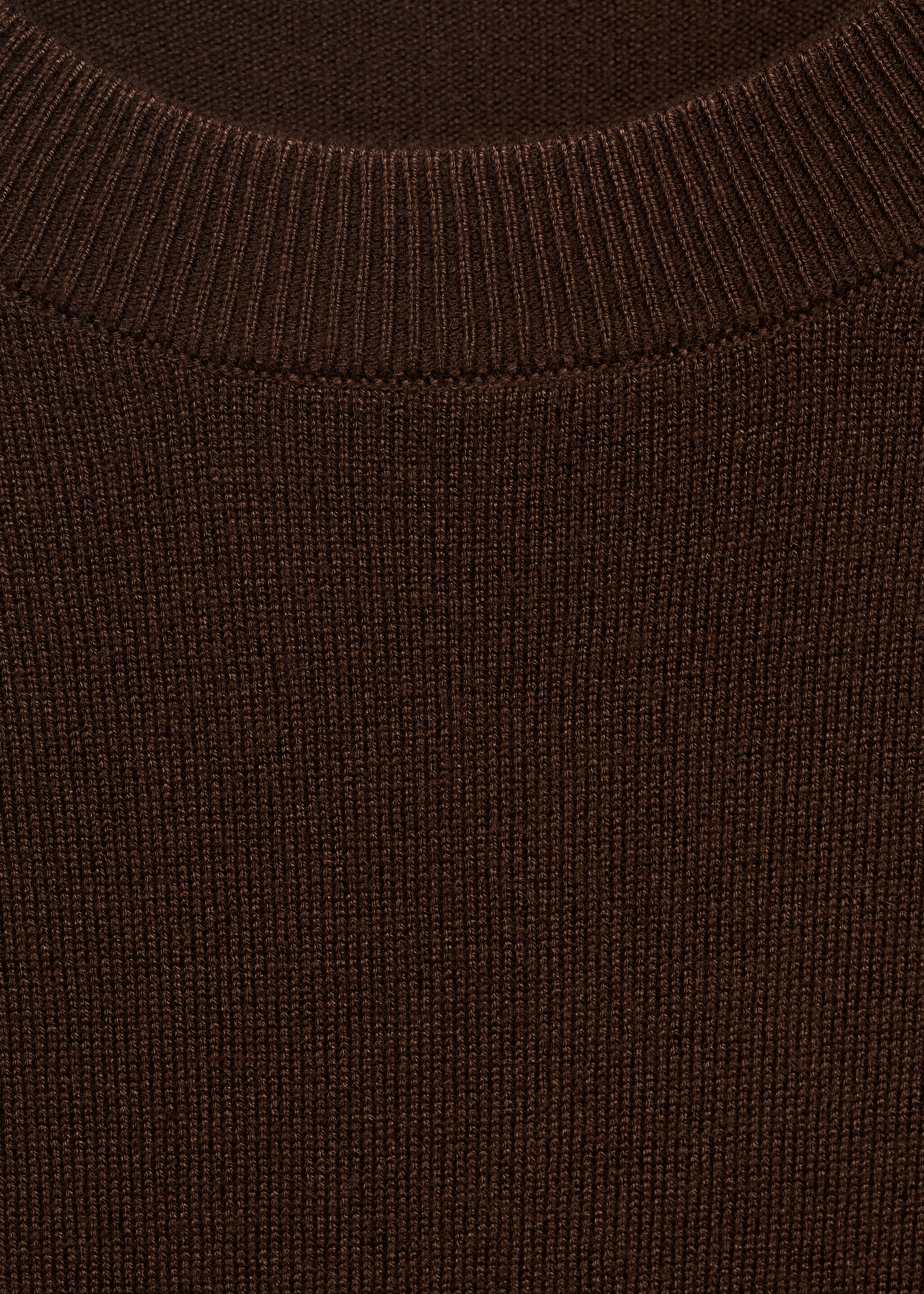 Short-sleeved fine-knit sweater - Details of the article 8
