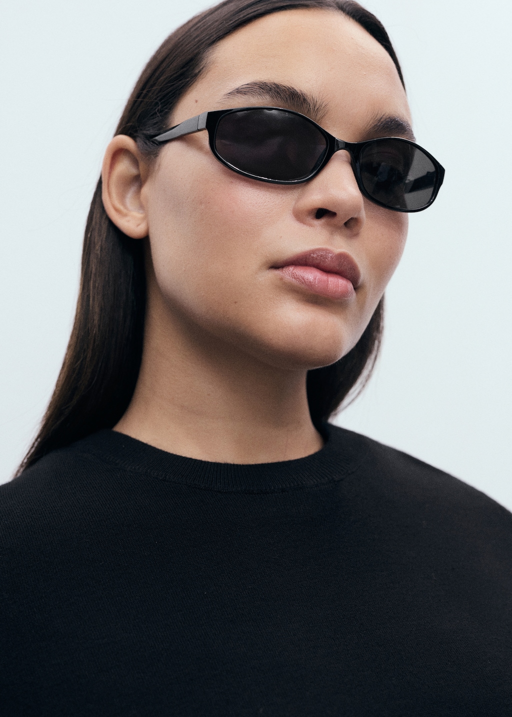 Short-sleeved fine-knit sweater