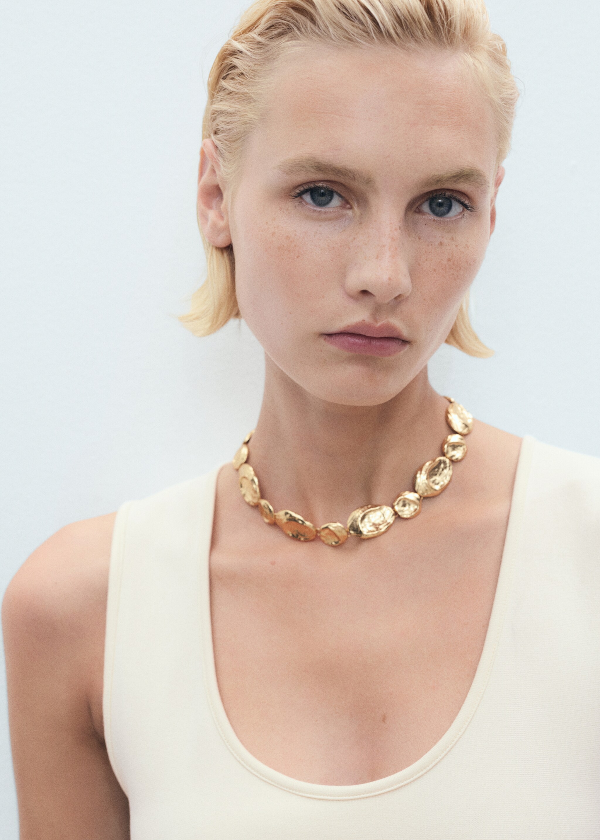 Fitted midi-dress - Details of the article 1