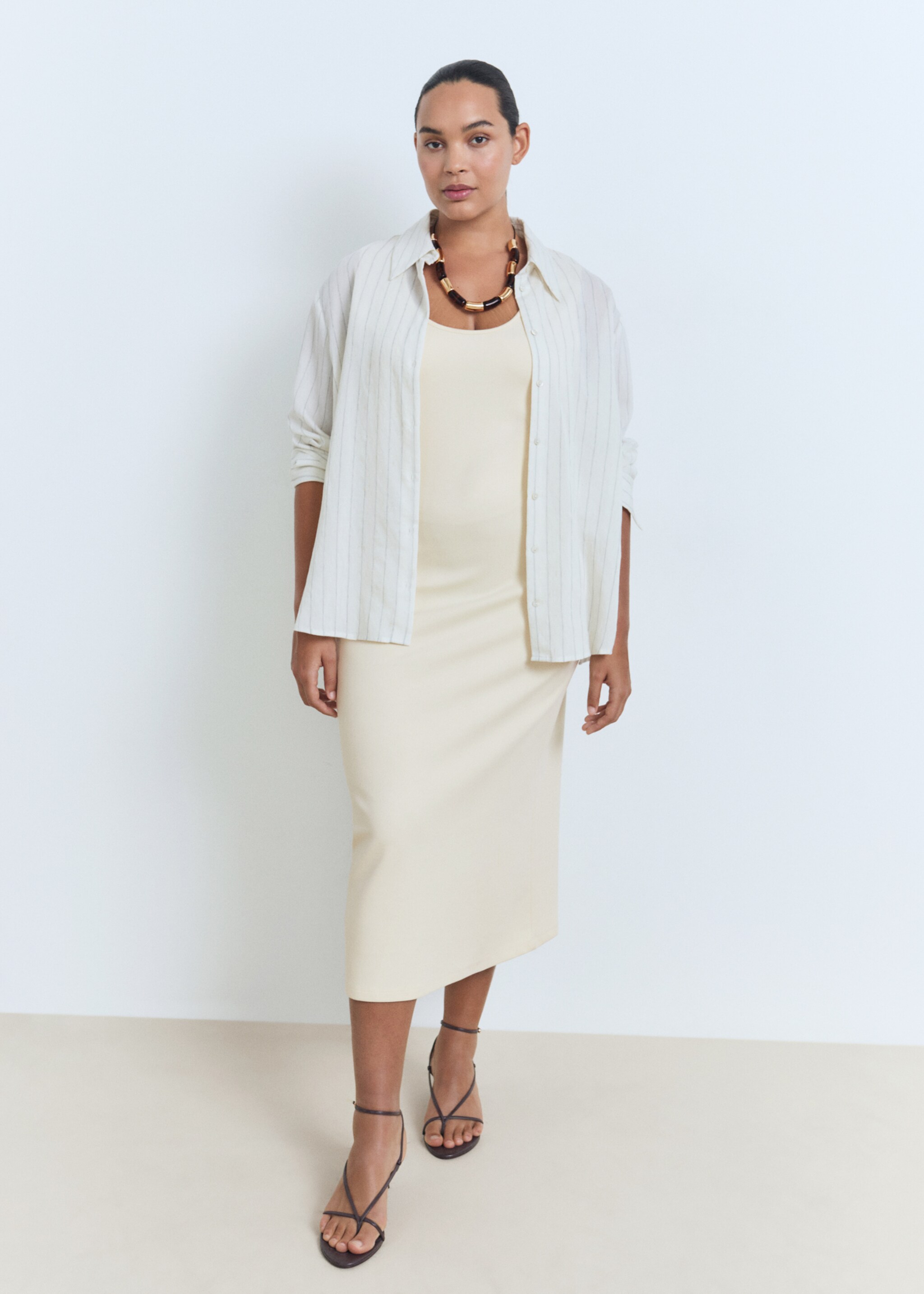 Fitted midi-dress - Details of the article 3