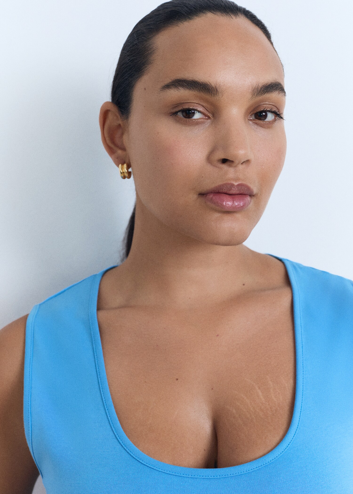 Fitted midi-dress - Details of the article 4