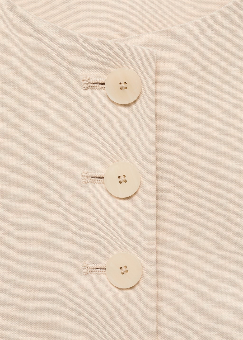 Suit vest with buttons