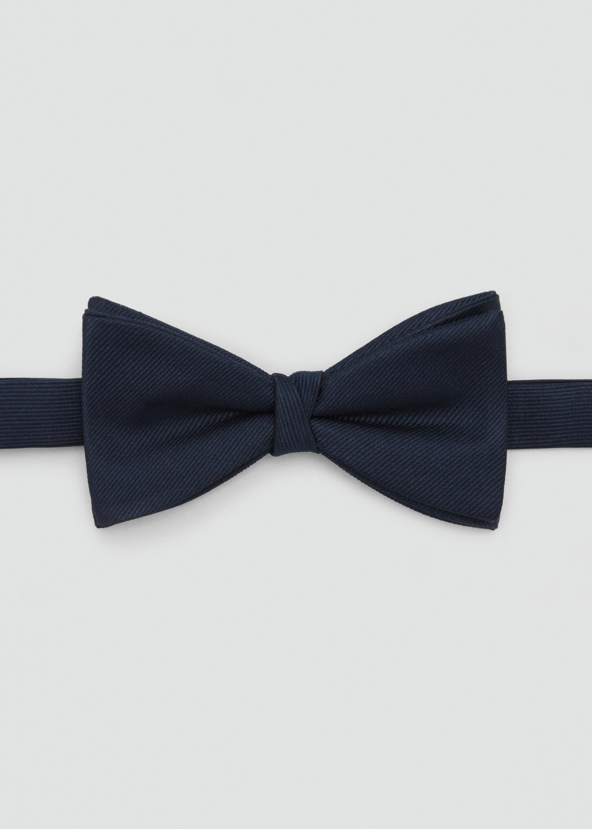 Classic bow tie with microstructure - Article without model