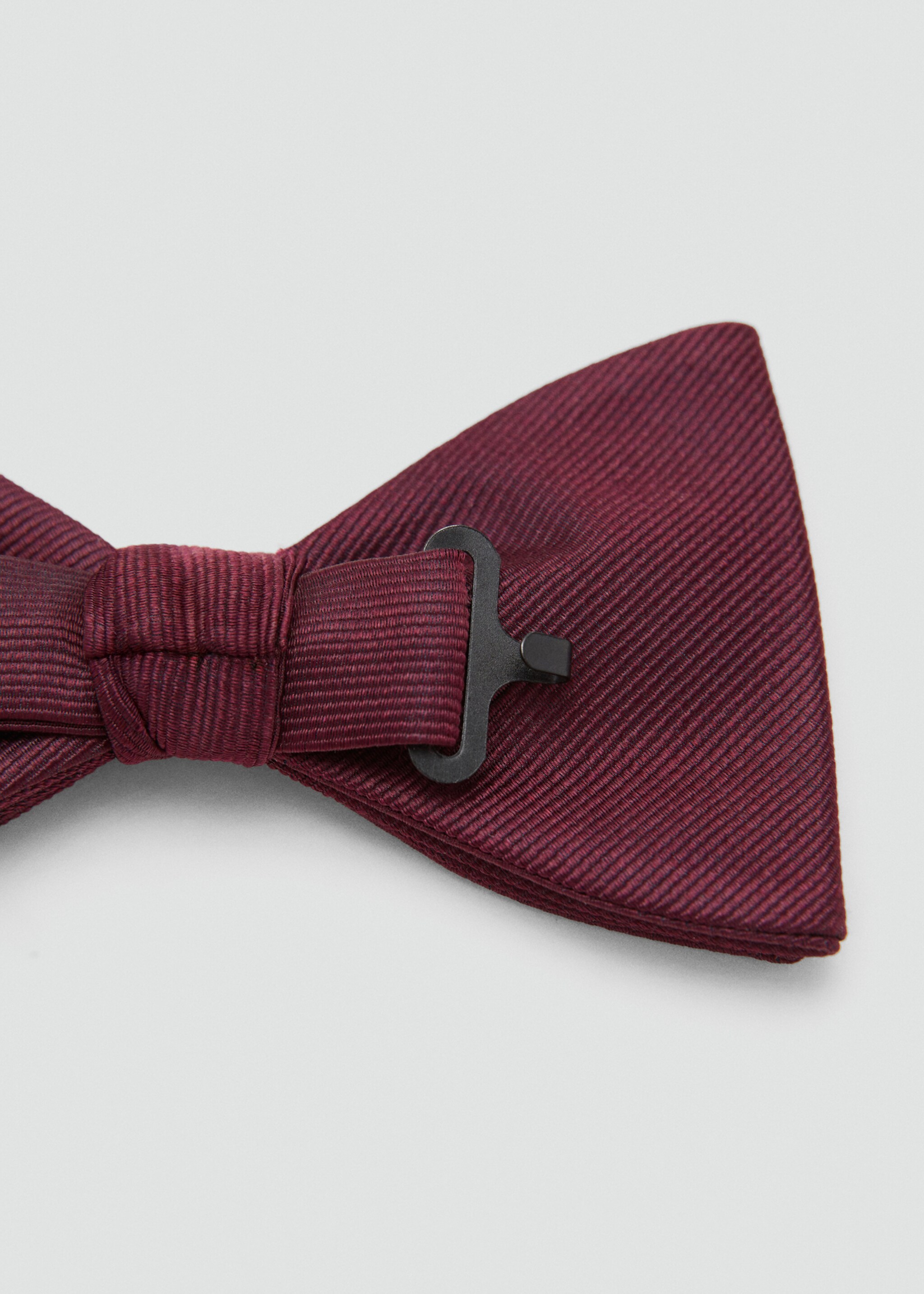 Classic bow tie with microstructure - Details of the article 1