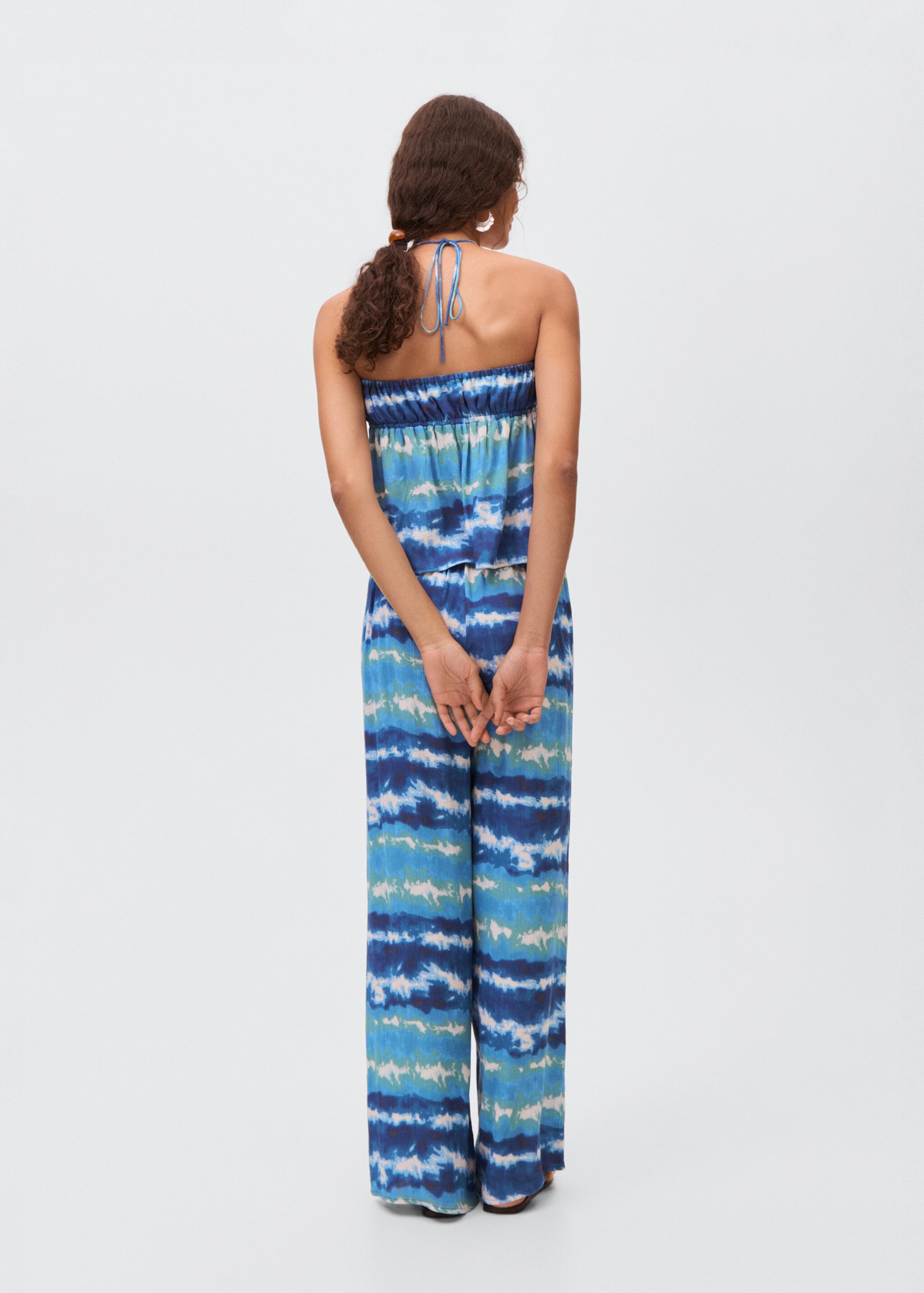 Top with tie-dye print - Reverse of the article