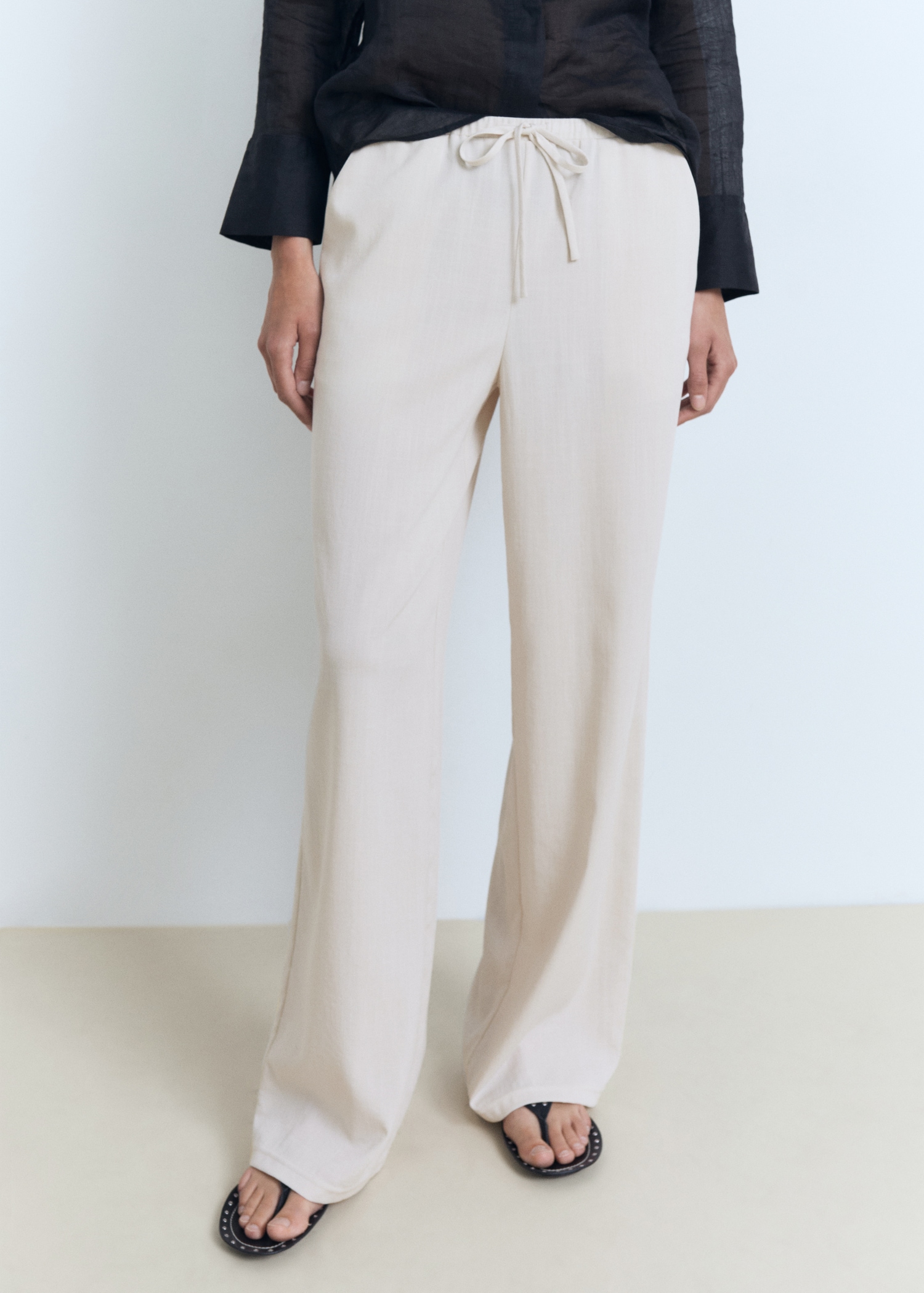Drawstring straight trousers - Details of the article 1