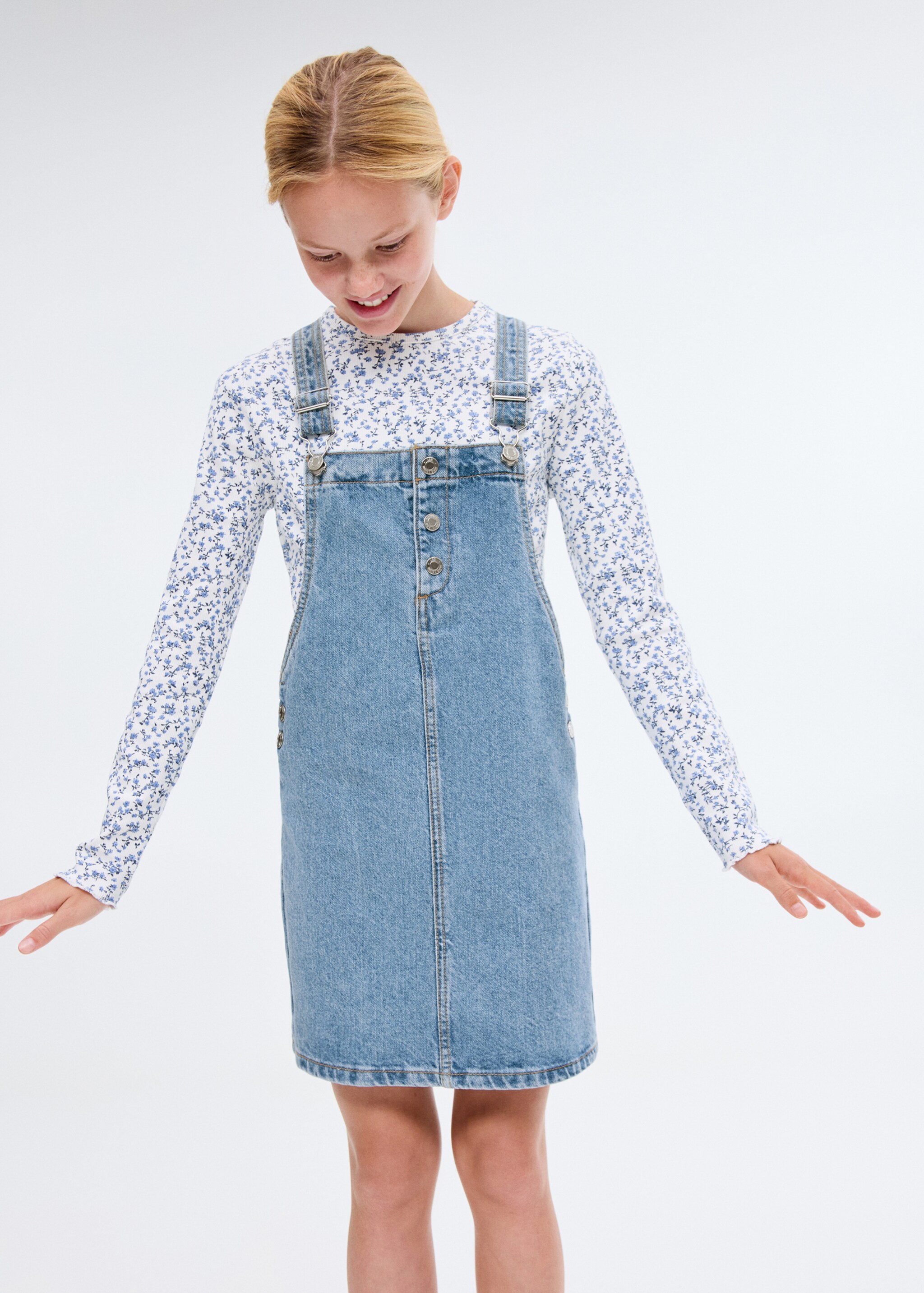 Short denim pinafore - Medium plane, Medium Blue. Ref: 17091224-00.