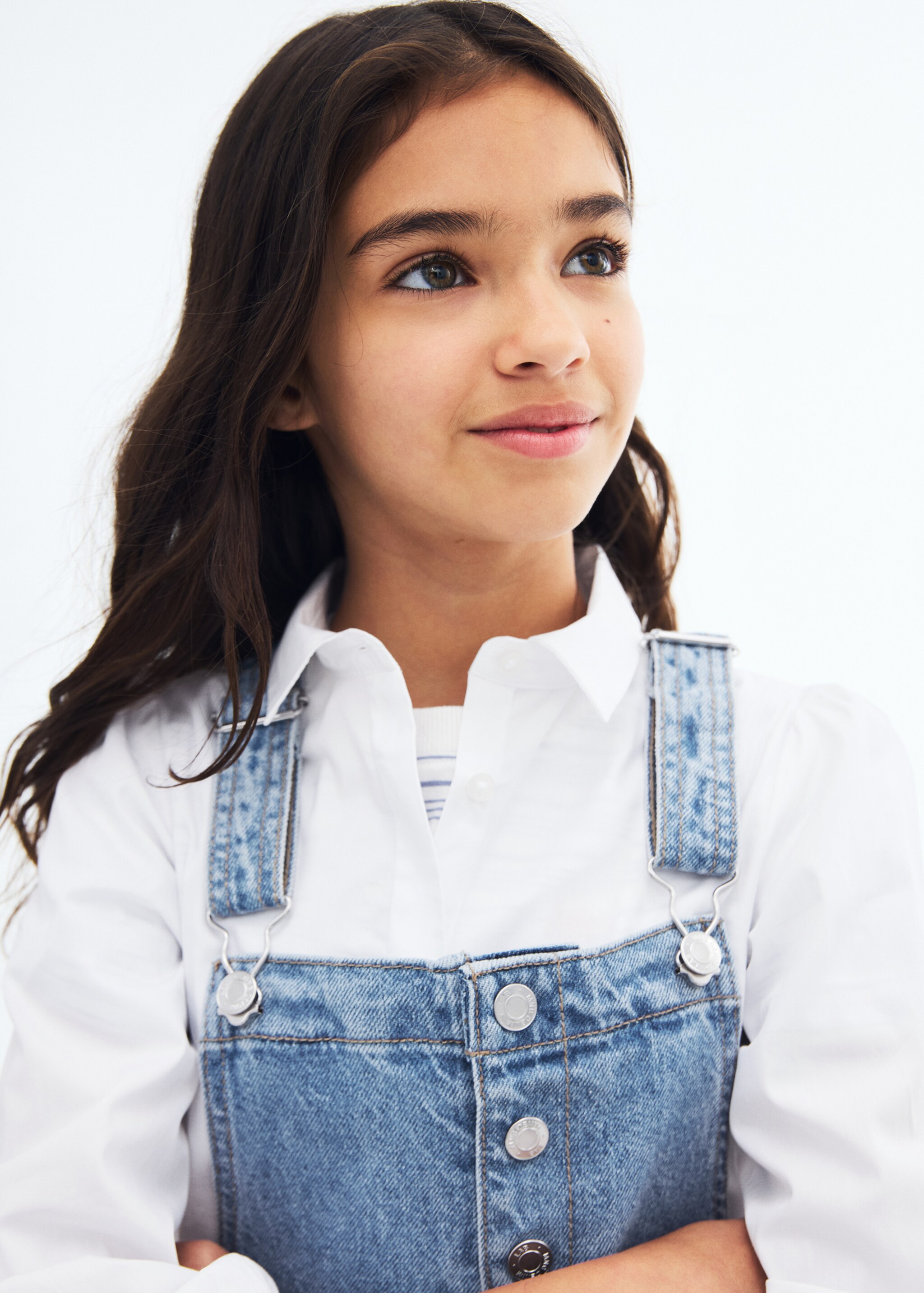 Short denim pinafore - Details of the article 1