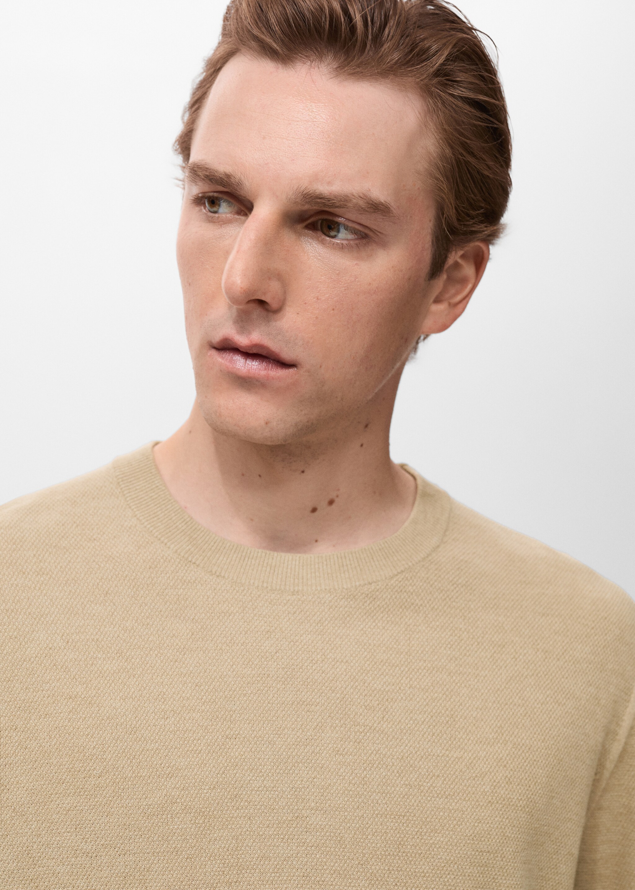 Pull-over en maille fine - Détail de l'article 1