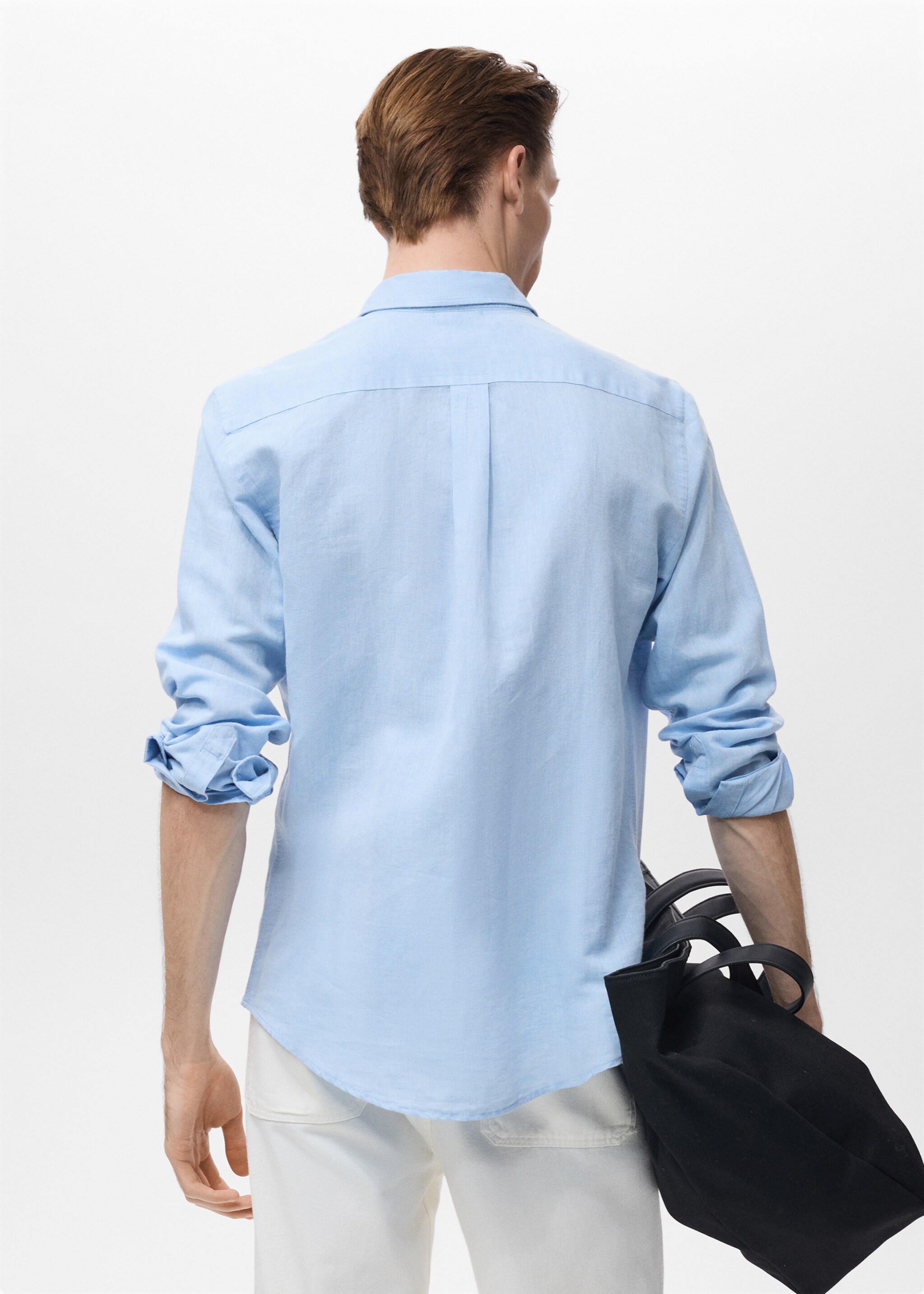 Pocket linen shirt - Reverse of the article