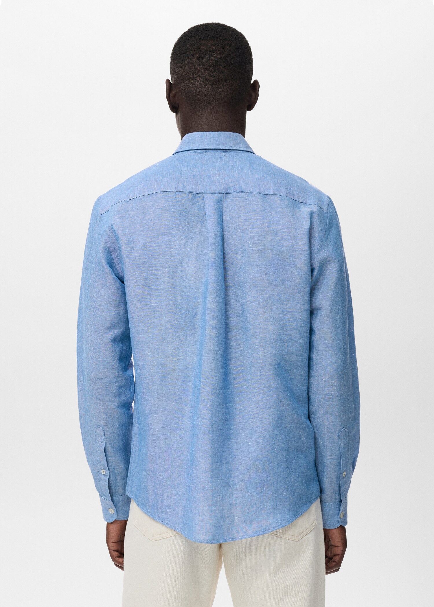 Pocket linen shirt - Reverse of the article