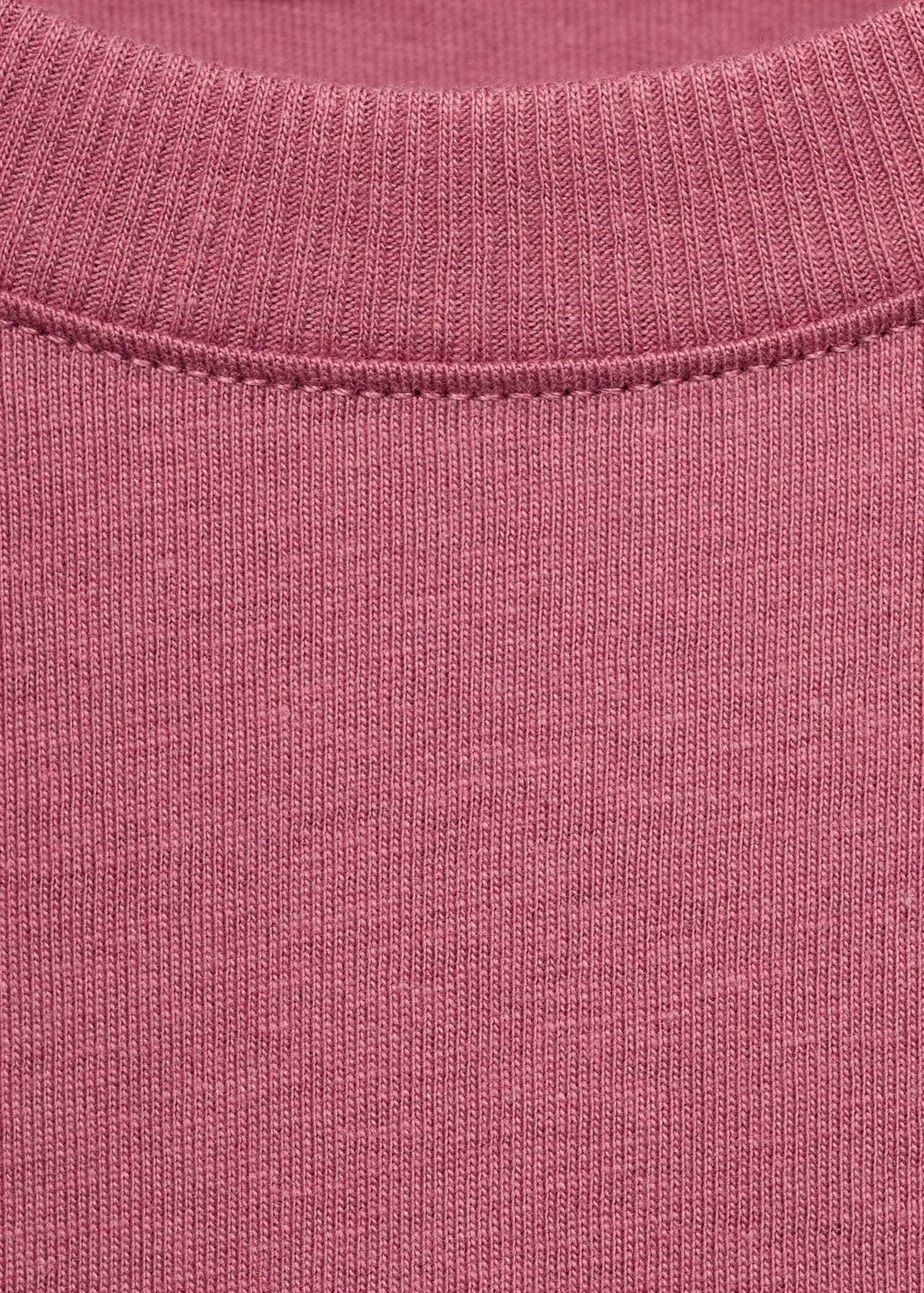 Seam detail T-shirt - Details of the article 0