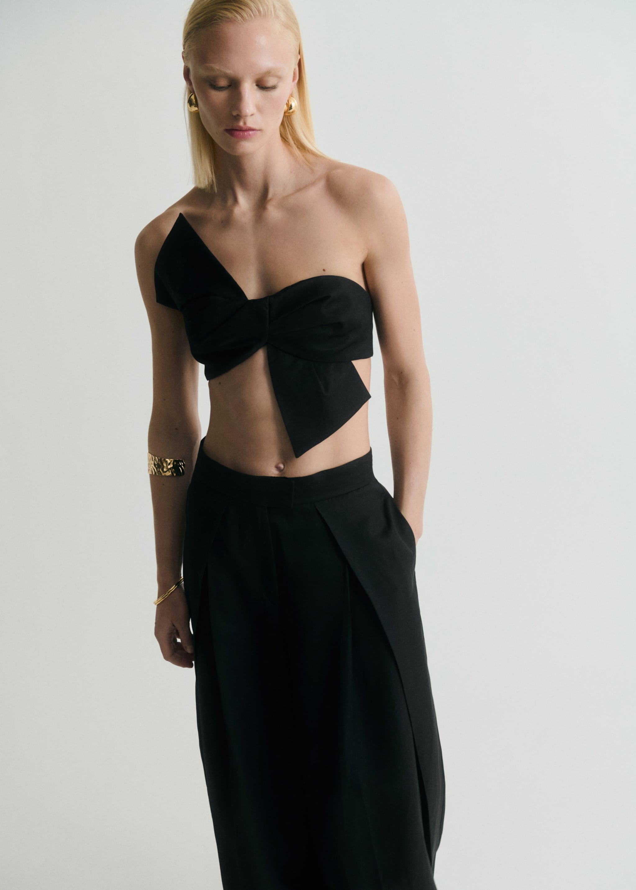 Wideleg pleated trousers - Details of the article 1