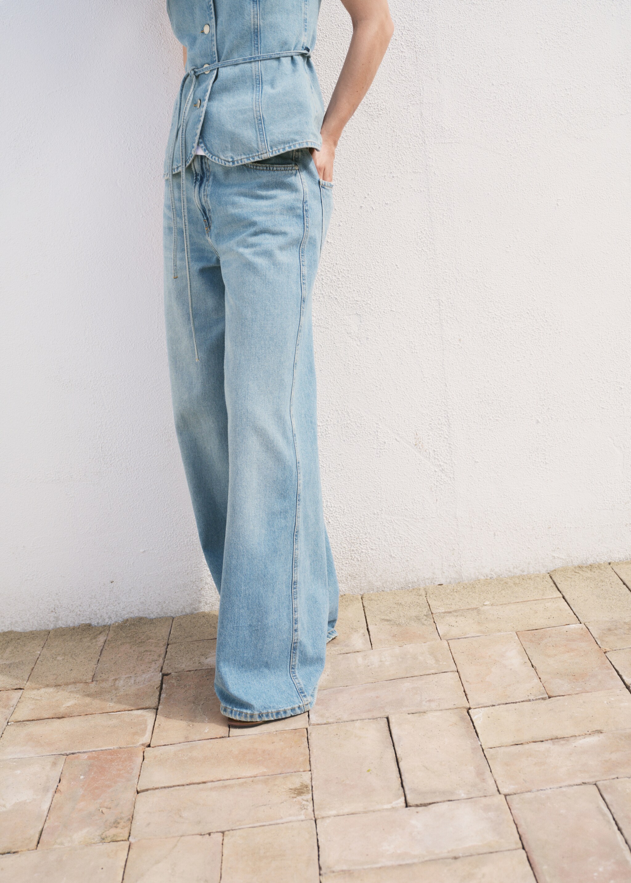 High-rise wideleg jeans - Medium plane