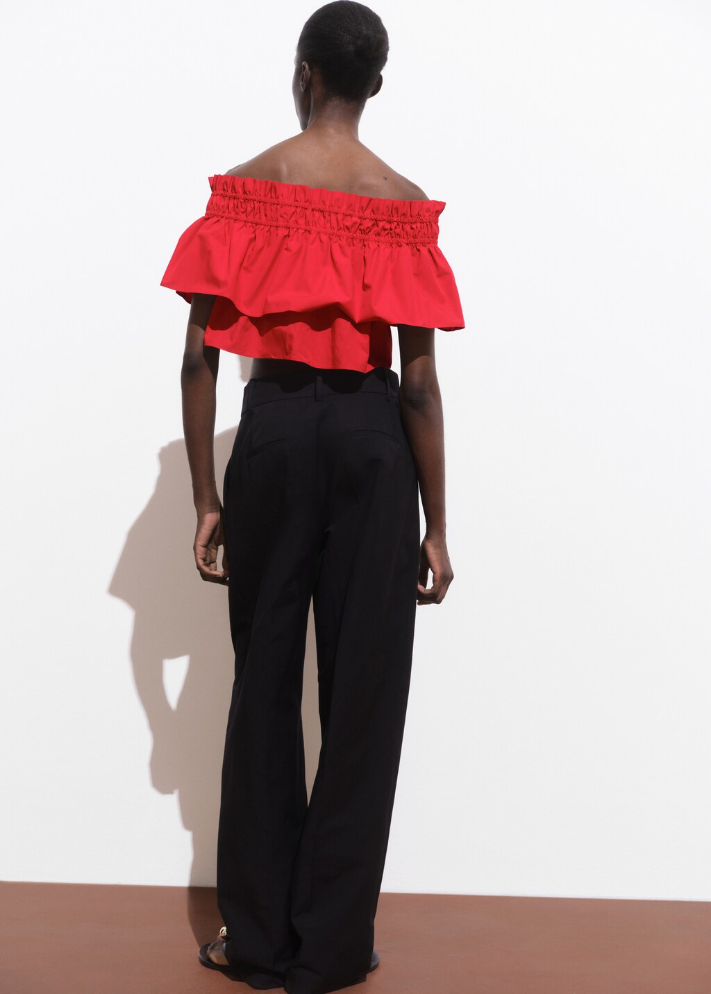 Strapless top with ruffle - image 3