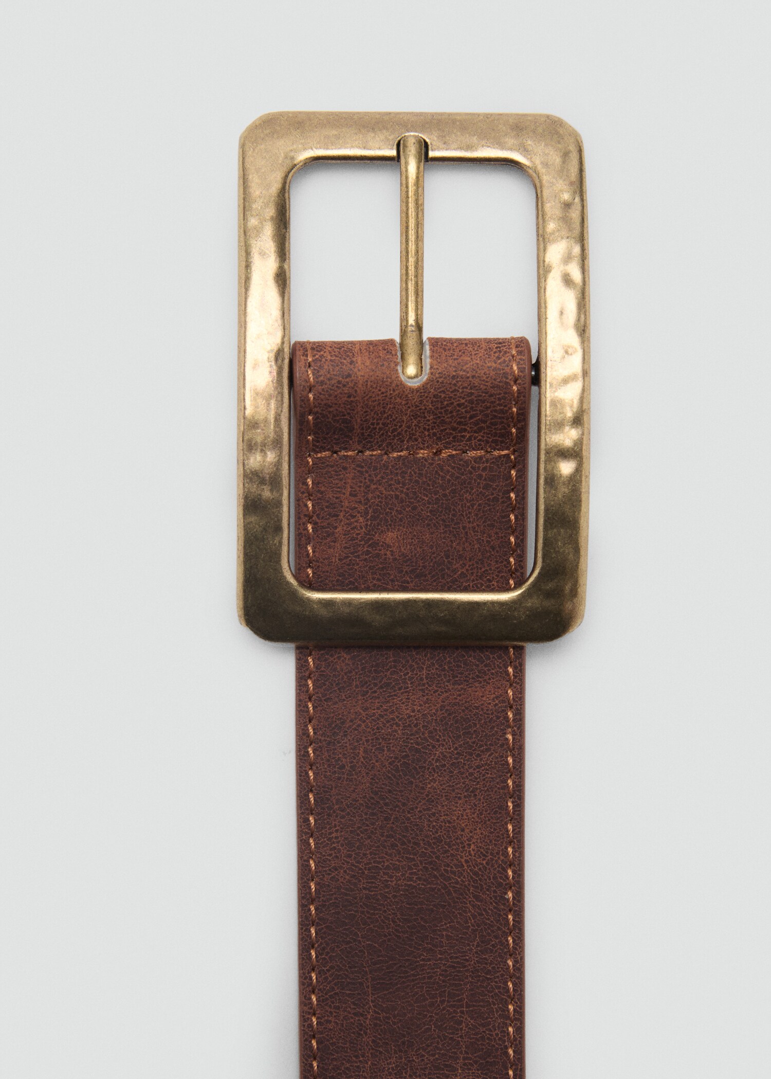 Textured square buckle belt - Details of the article 1