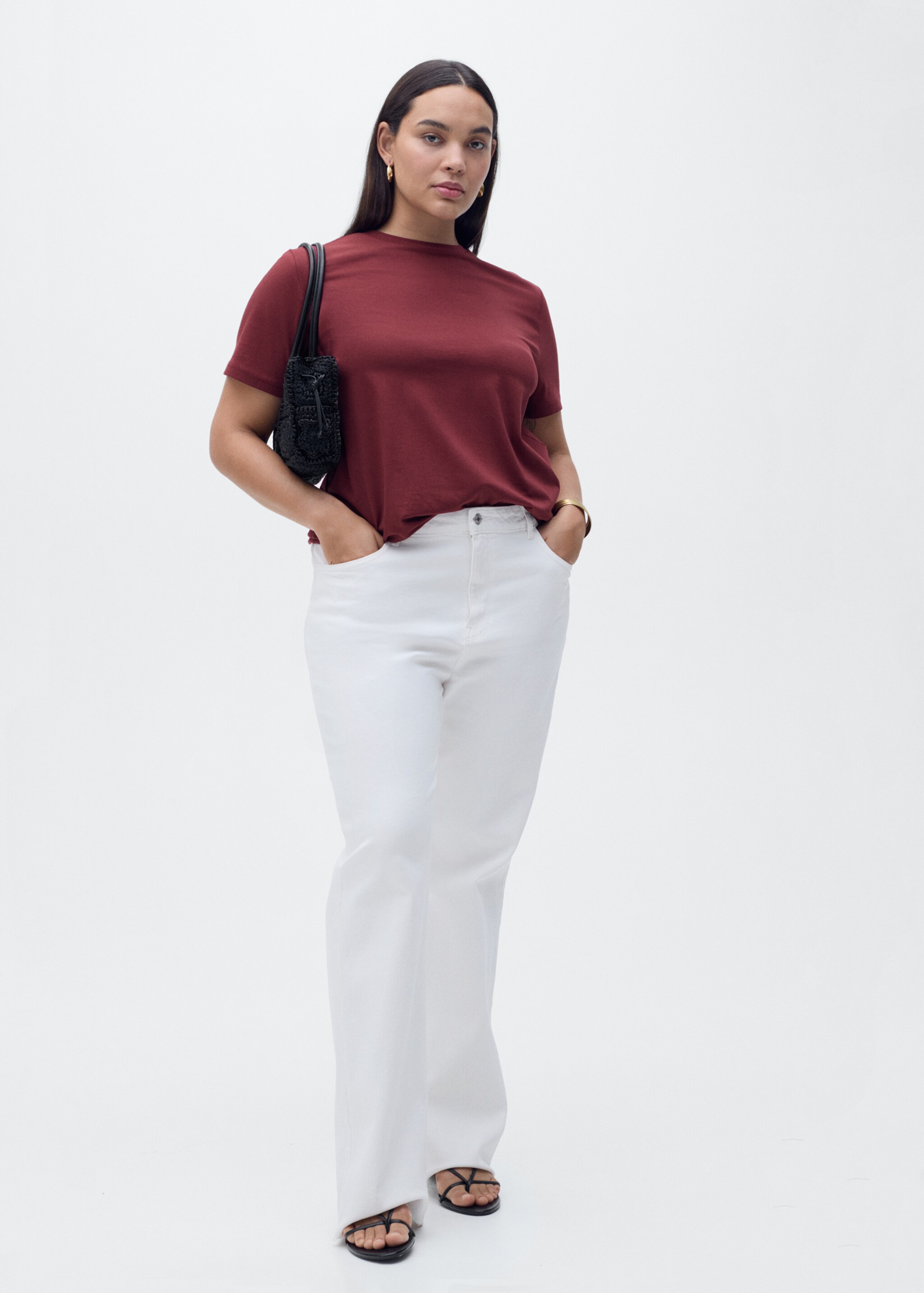 Cotton short-sleeved t-shirt - Details of the article 3