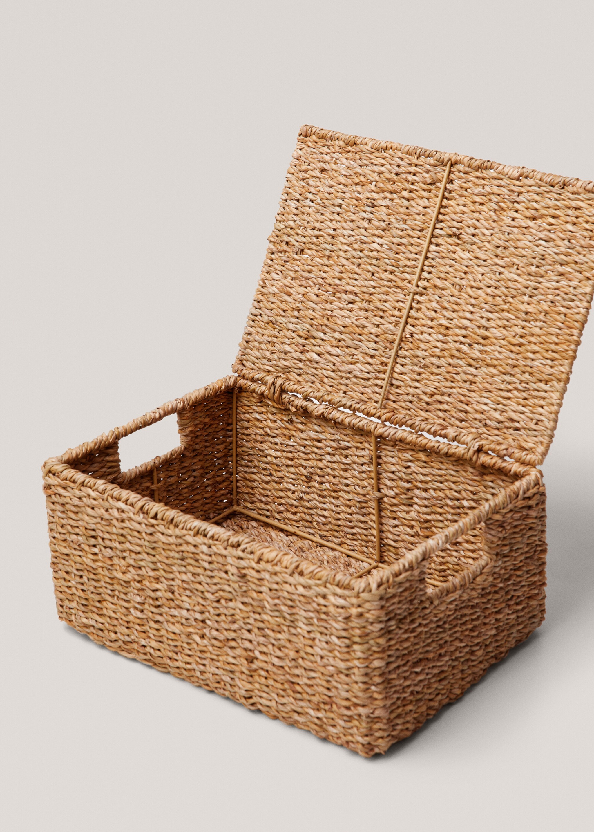 Petit panier tressé avec anses - Détail de l'article 3