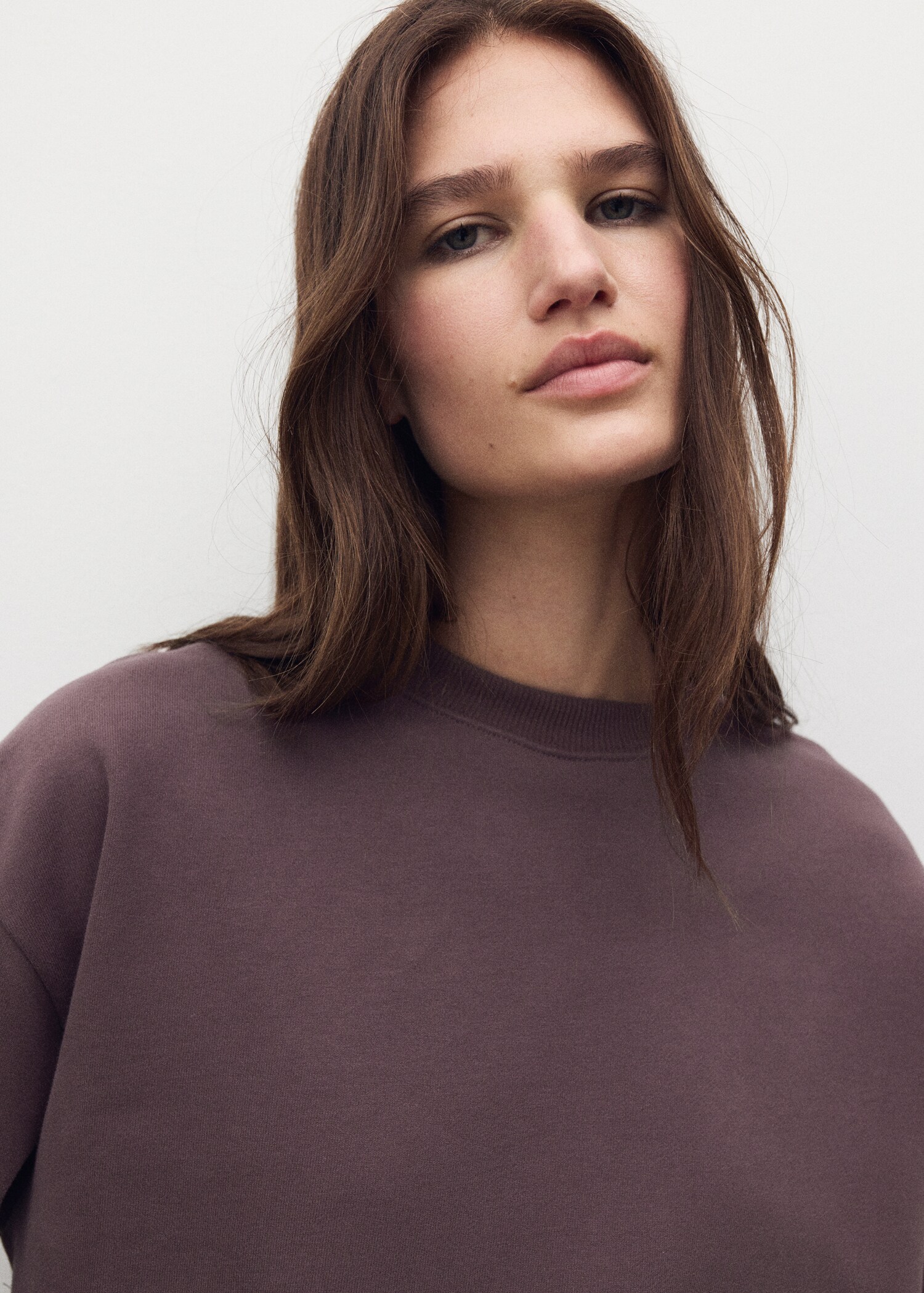 Unifarbenes Sweatshirt aus Bio-Baumwolle - Detail des Artikels 1