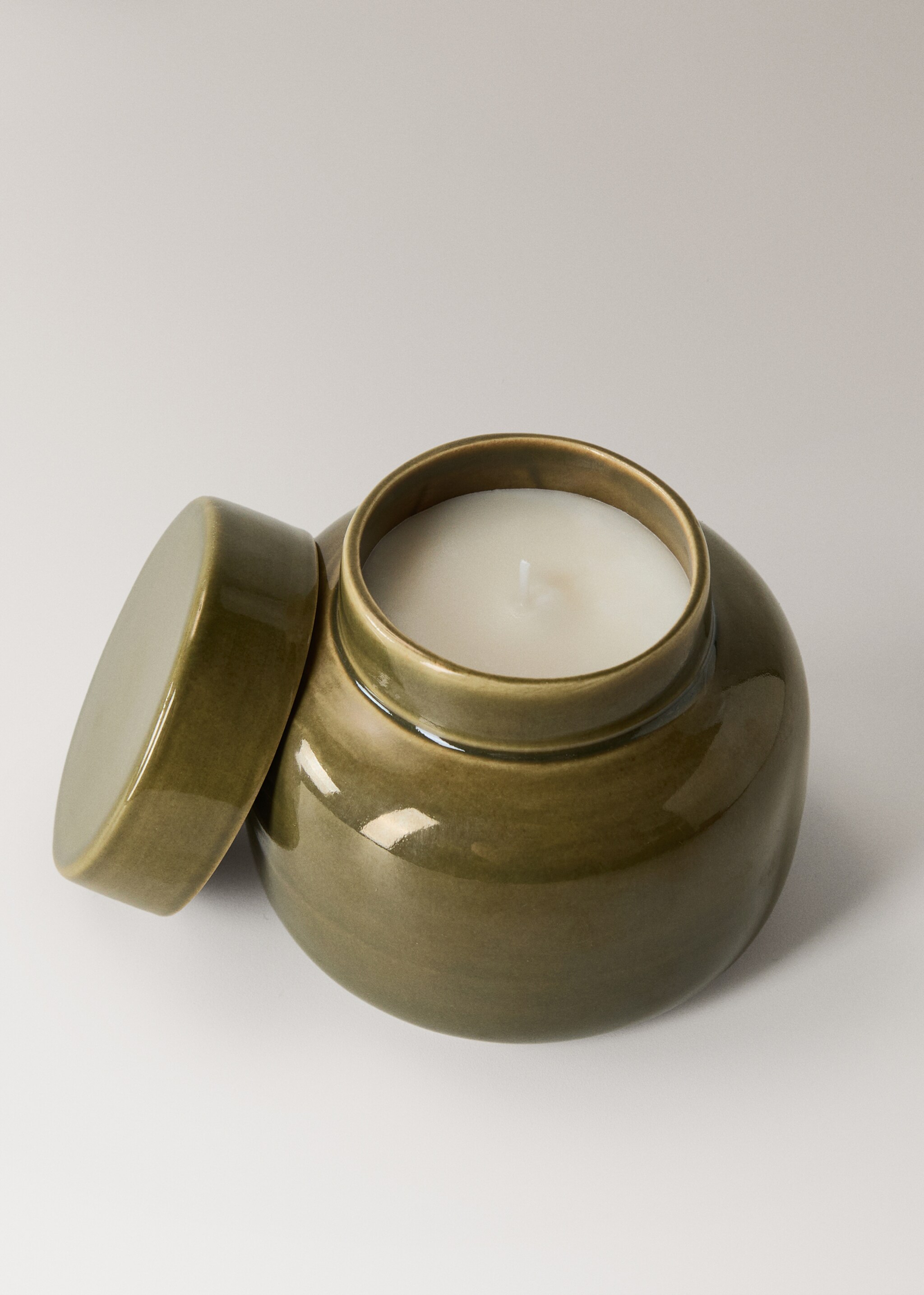 Decorative candle lid - Details of the article 2