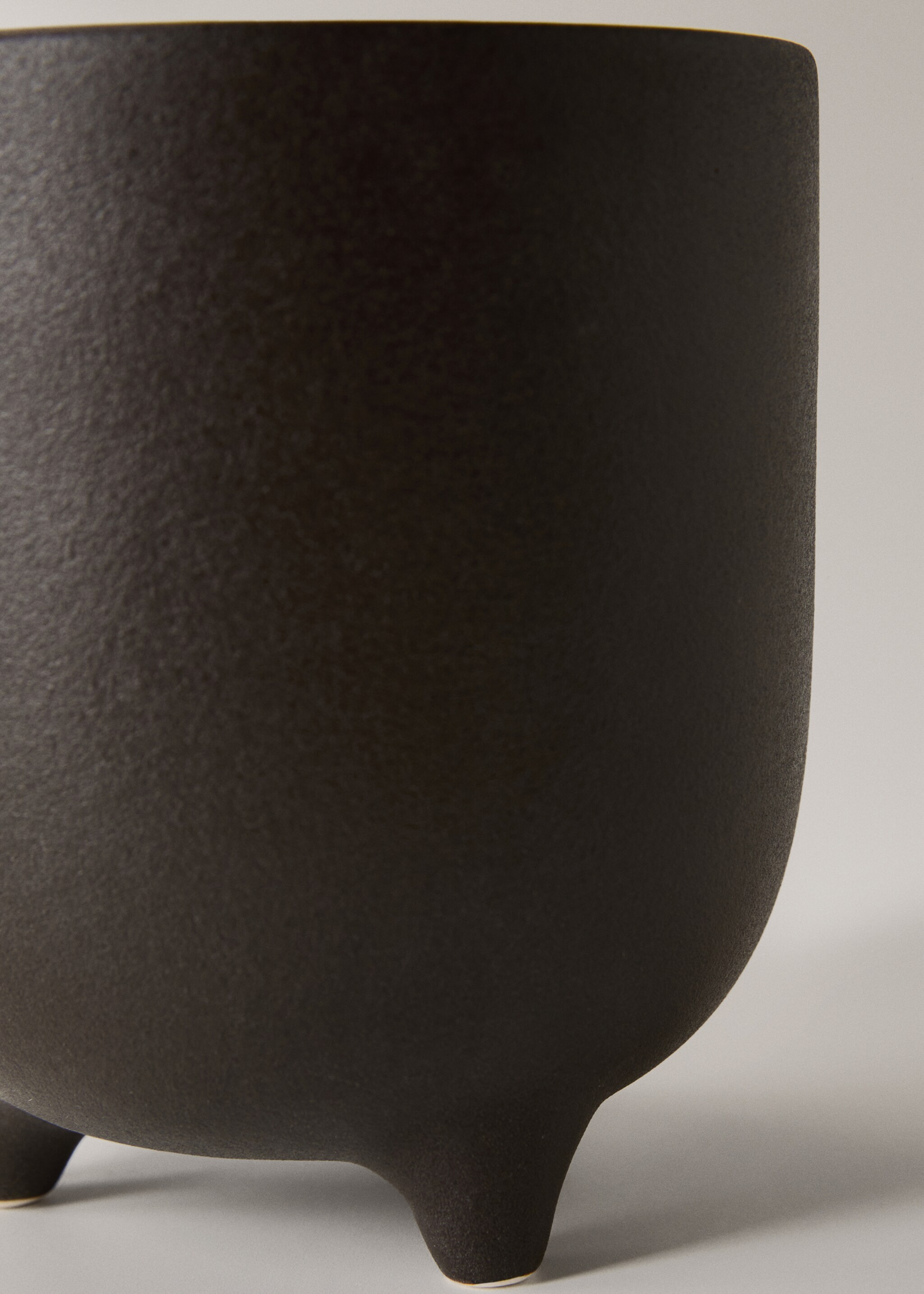 Small matt finish stoneware planter - Pormenor do artigo 2
