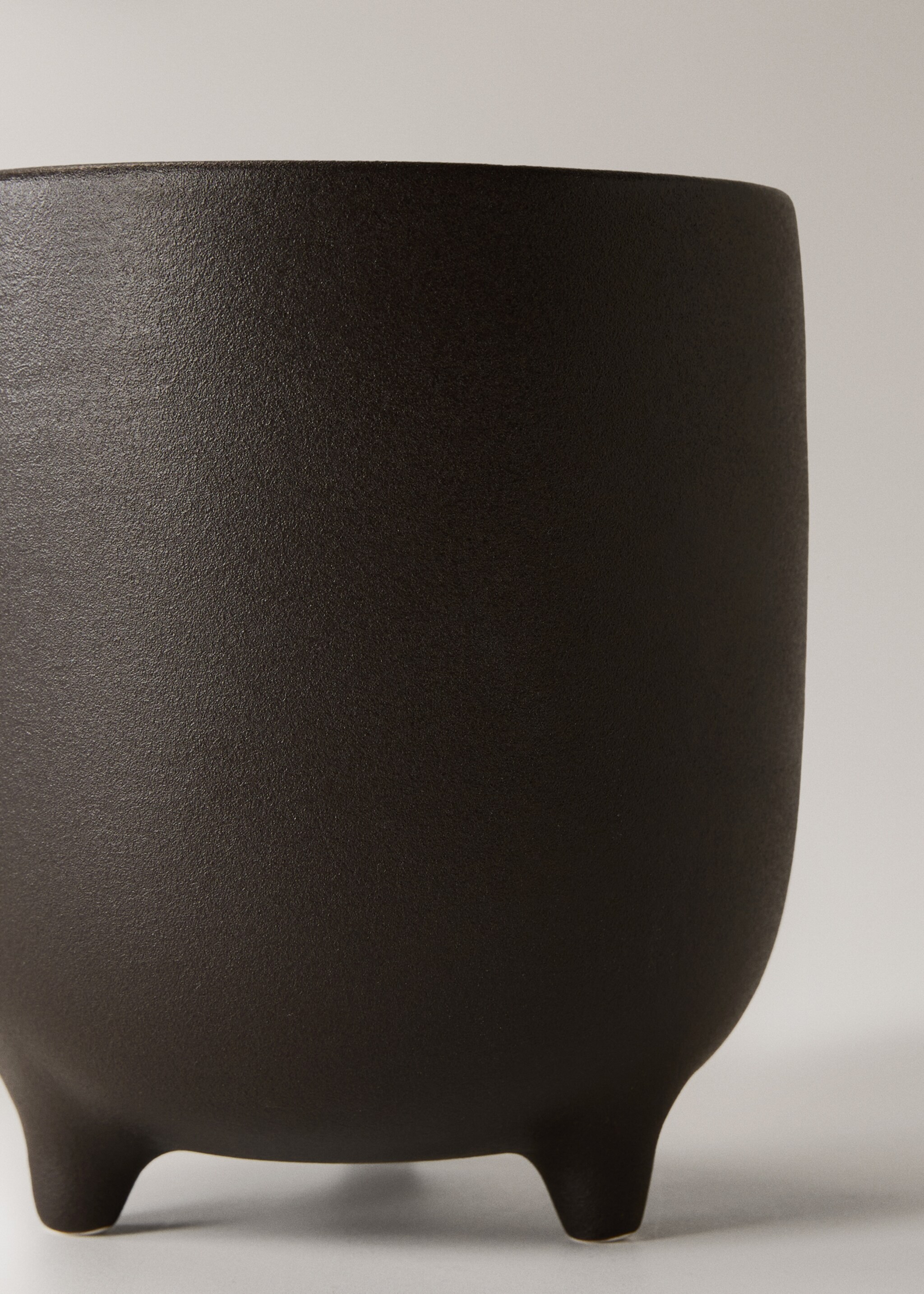 Medium matt finish stoneware planter - Pormenor do artigo 2