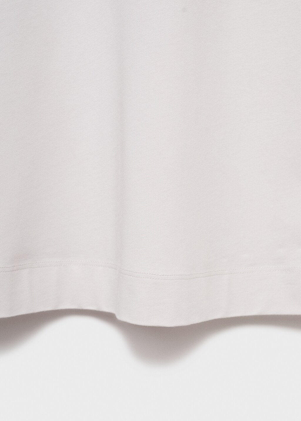 Fluid cotton nightdress with lace detailing