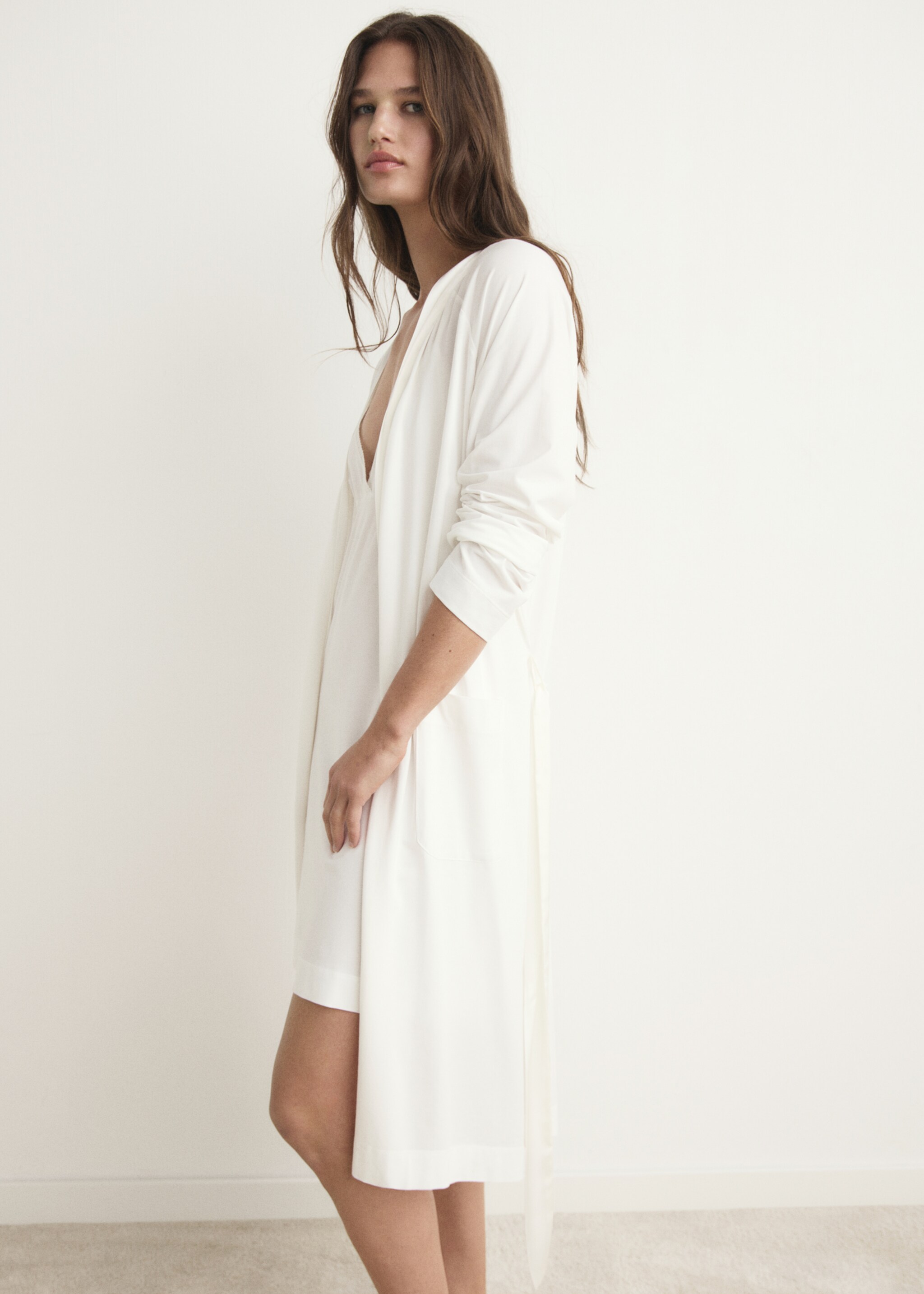 Cotton dressing gown with satin trim - Details of the article 2, White. Ref: 17091539-00.