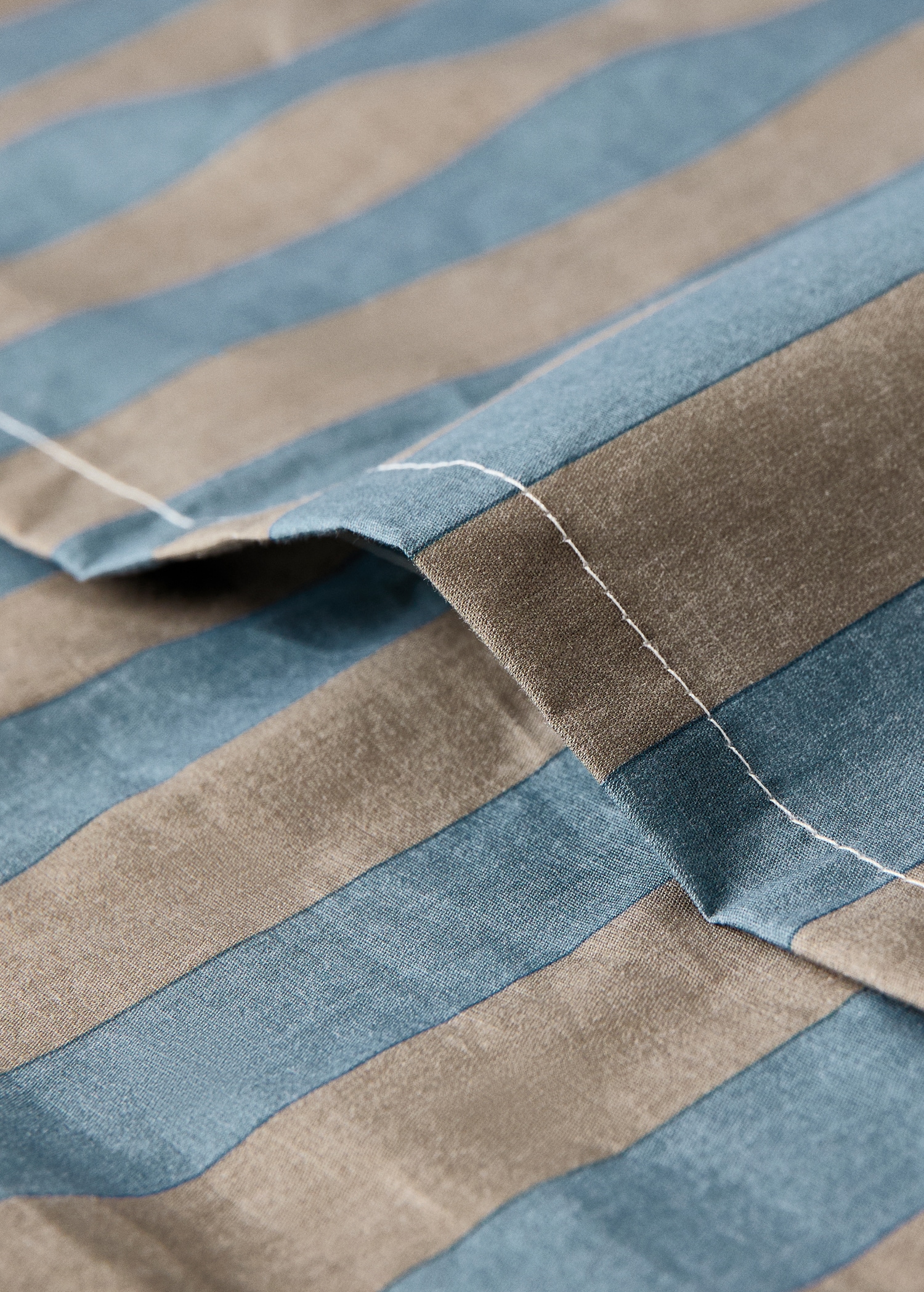 Kodak-striped duvet cover for cot - Details of the article 1