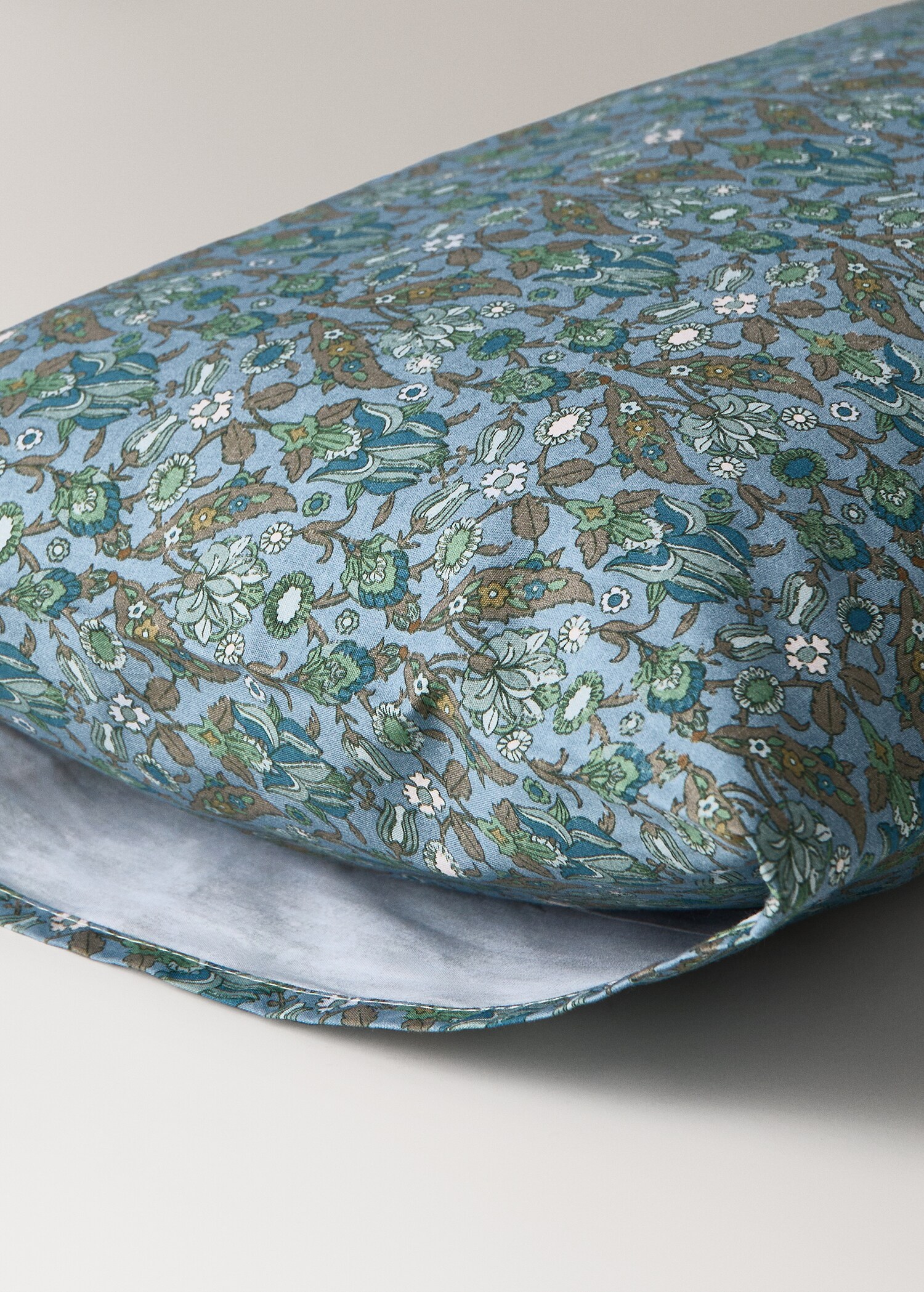 Children's pillowcase in small floral printed cotton percale 30x50 cm - Details of the article 1