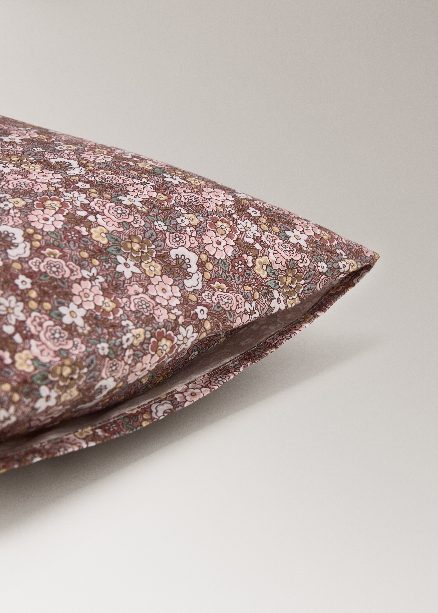 Children's pillowcase in small floral printed cotton percale 30x50 cm - Details of the article 1